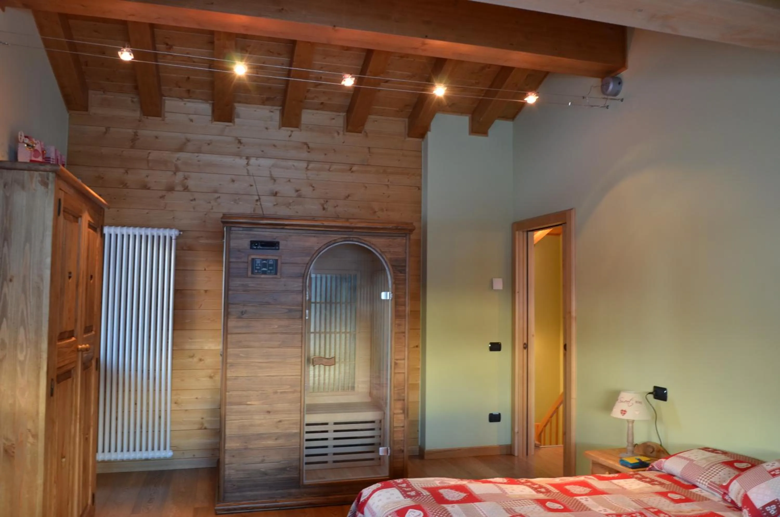 Decorative detail, Bed in Hotel L'espoir