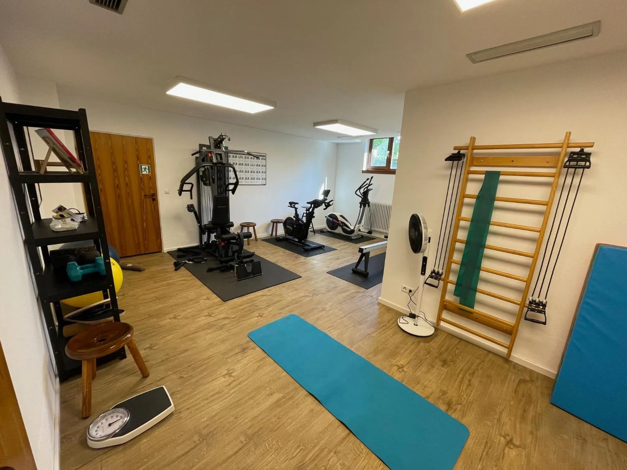 Fitness centre/facilities in Gasthaus Hirschenstube & Gästehaus Gehri