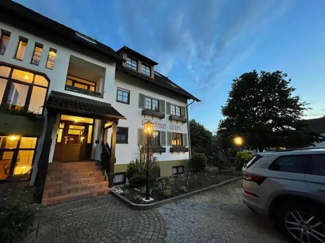 Facade/entrance in Gasthaus Hirschenstube & Gästehaus Gehri