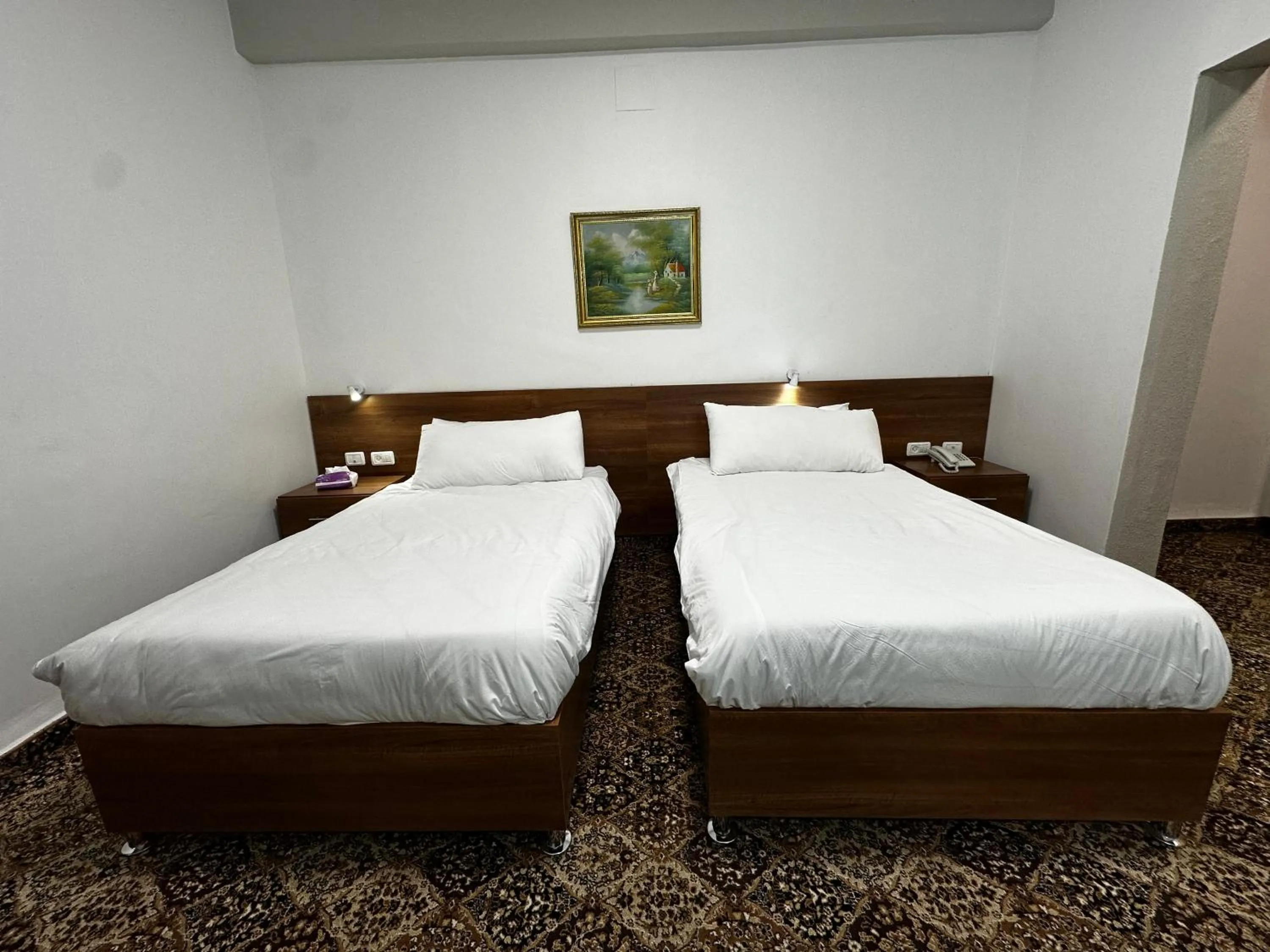 Bed in Shepherd Hotel