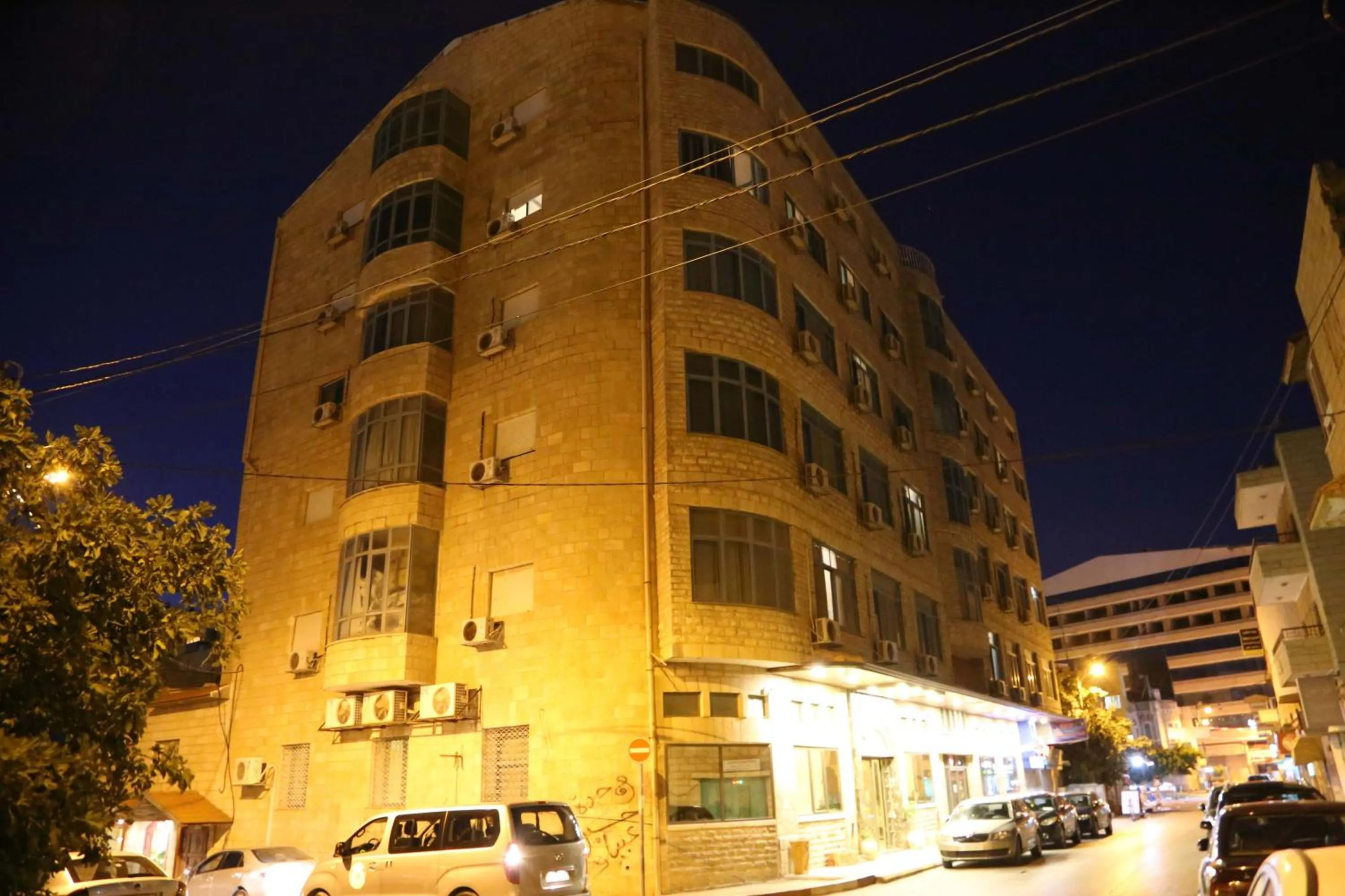 Property building in Shepherd Hotel