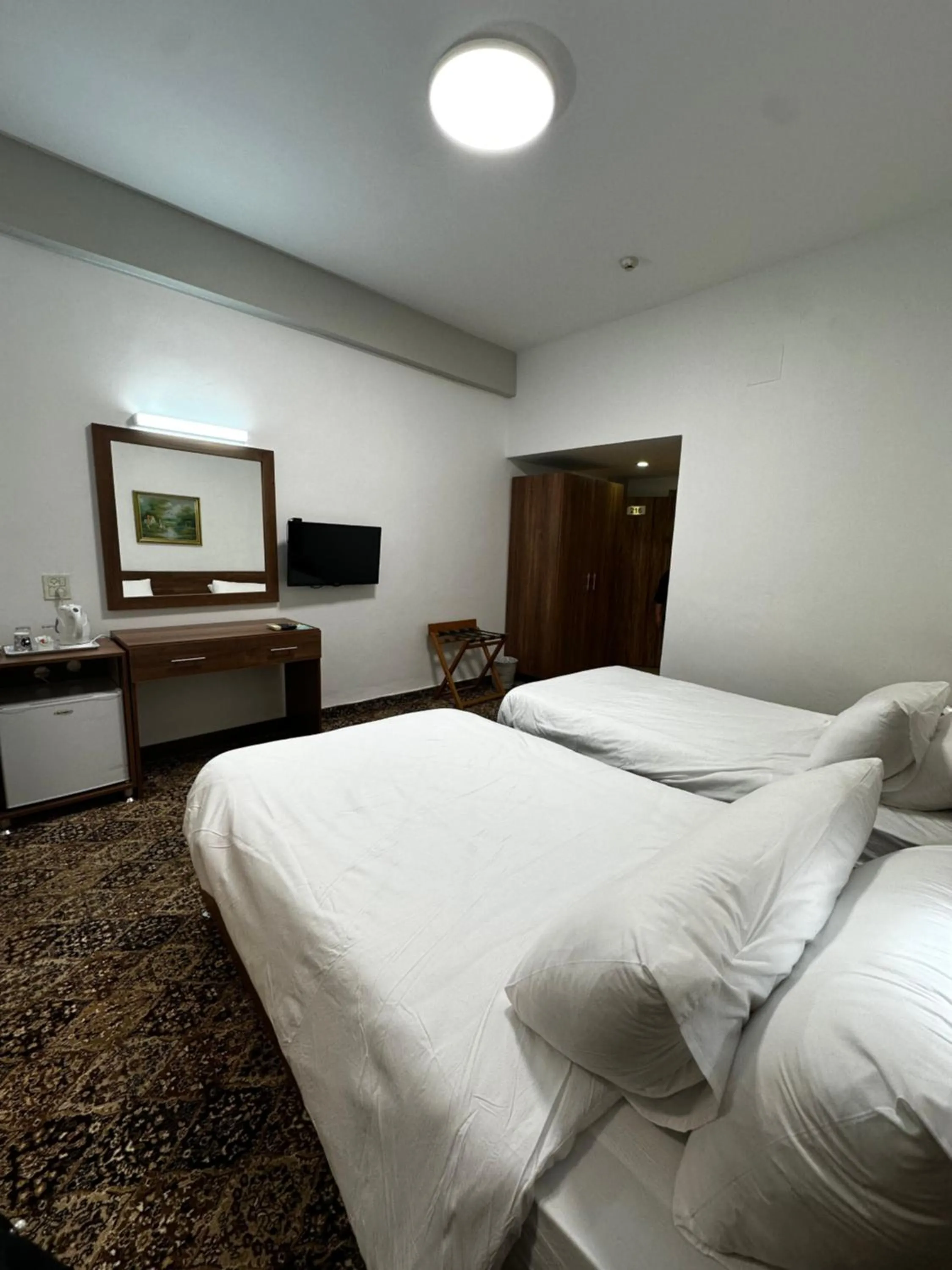 Bed in Shepherd Hotel