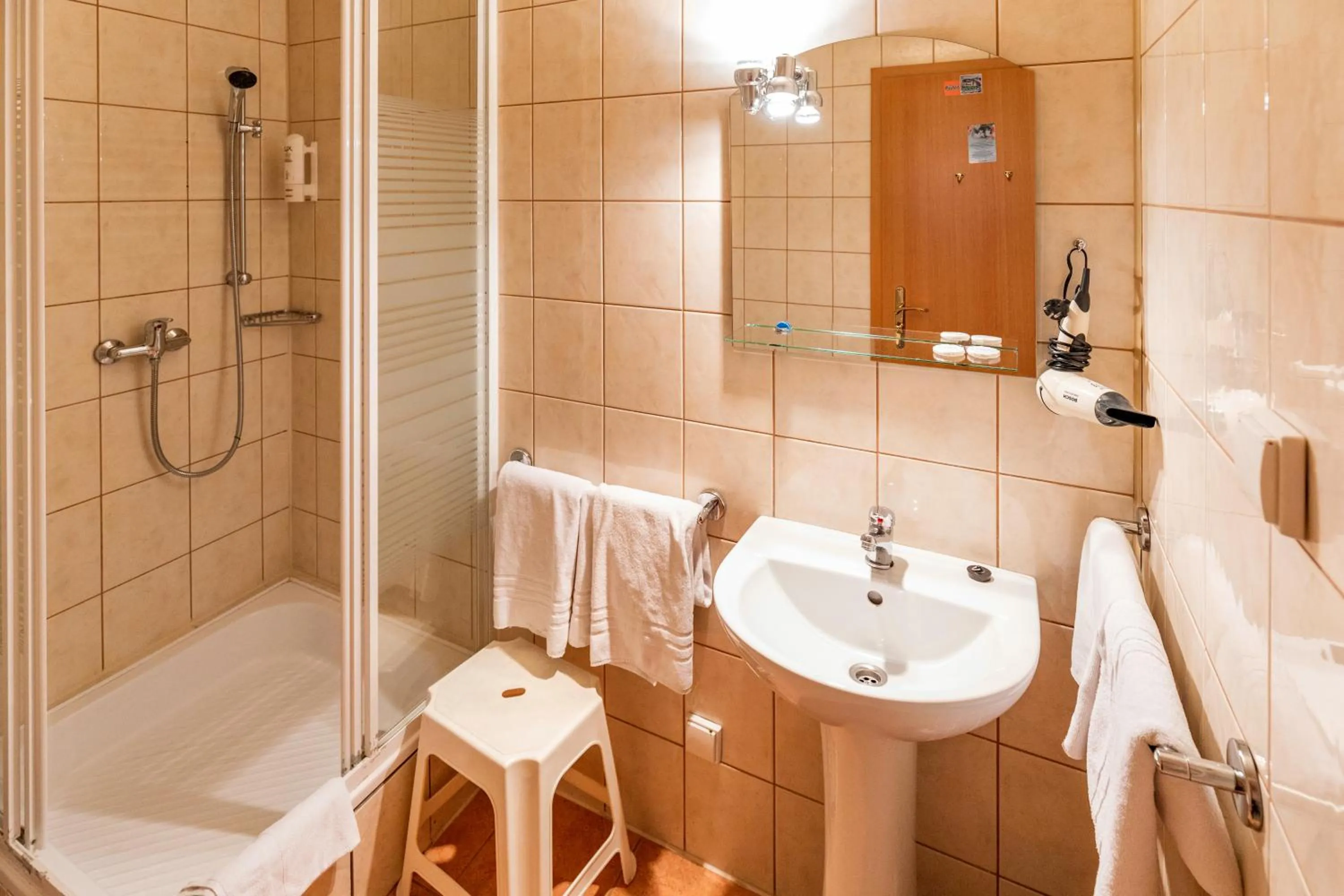 Shower in Jordan Pokoje Gościnne