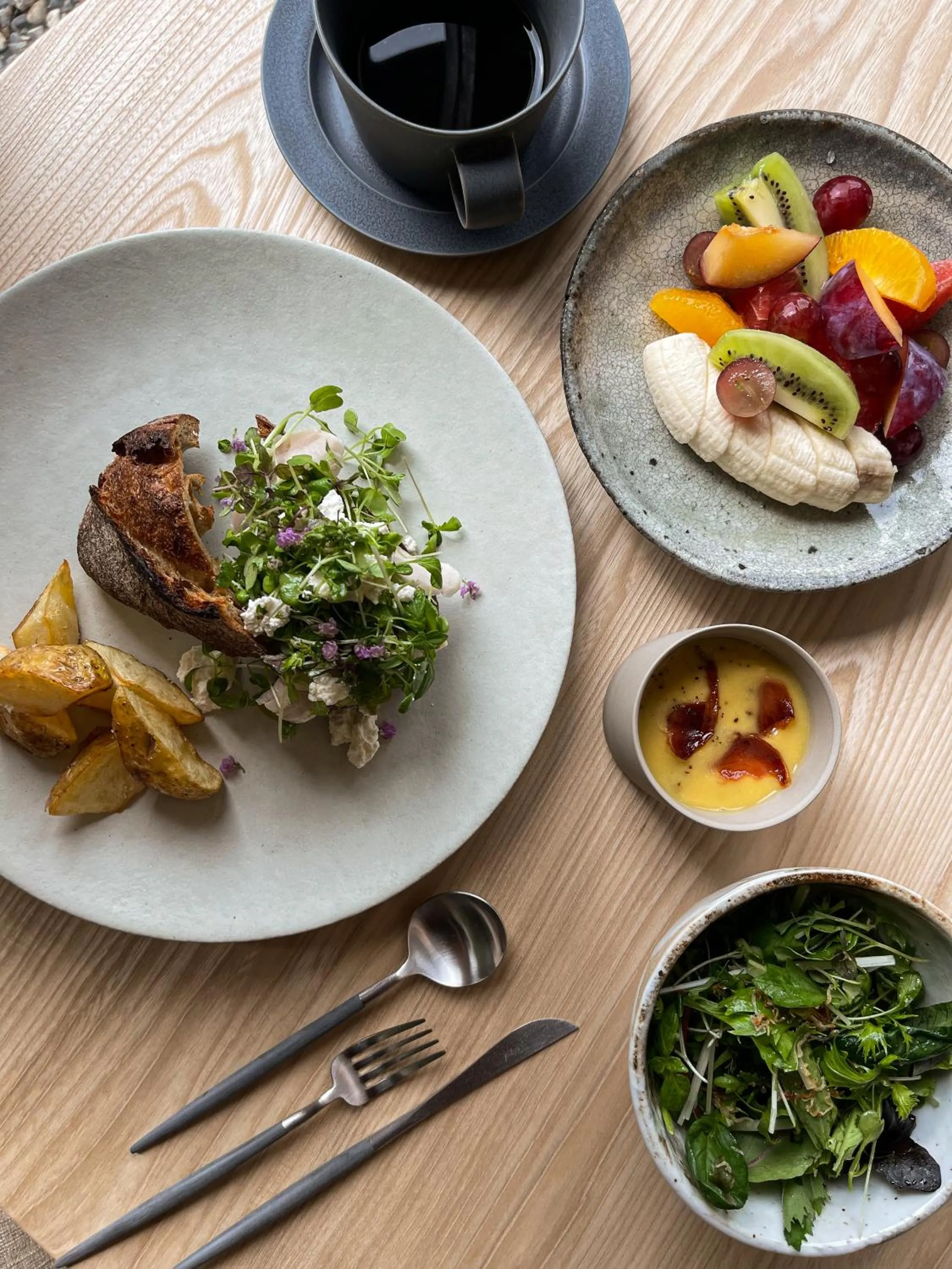 Restaurant/places to eat in Maana Kiyomizu