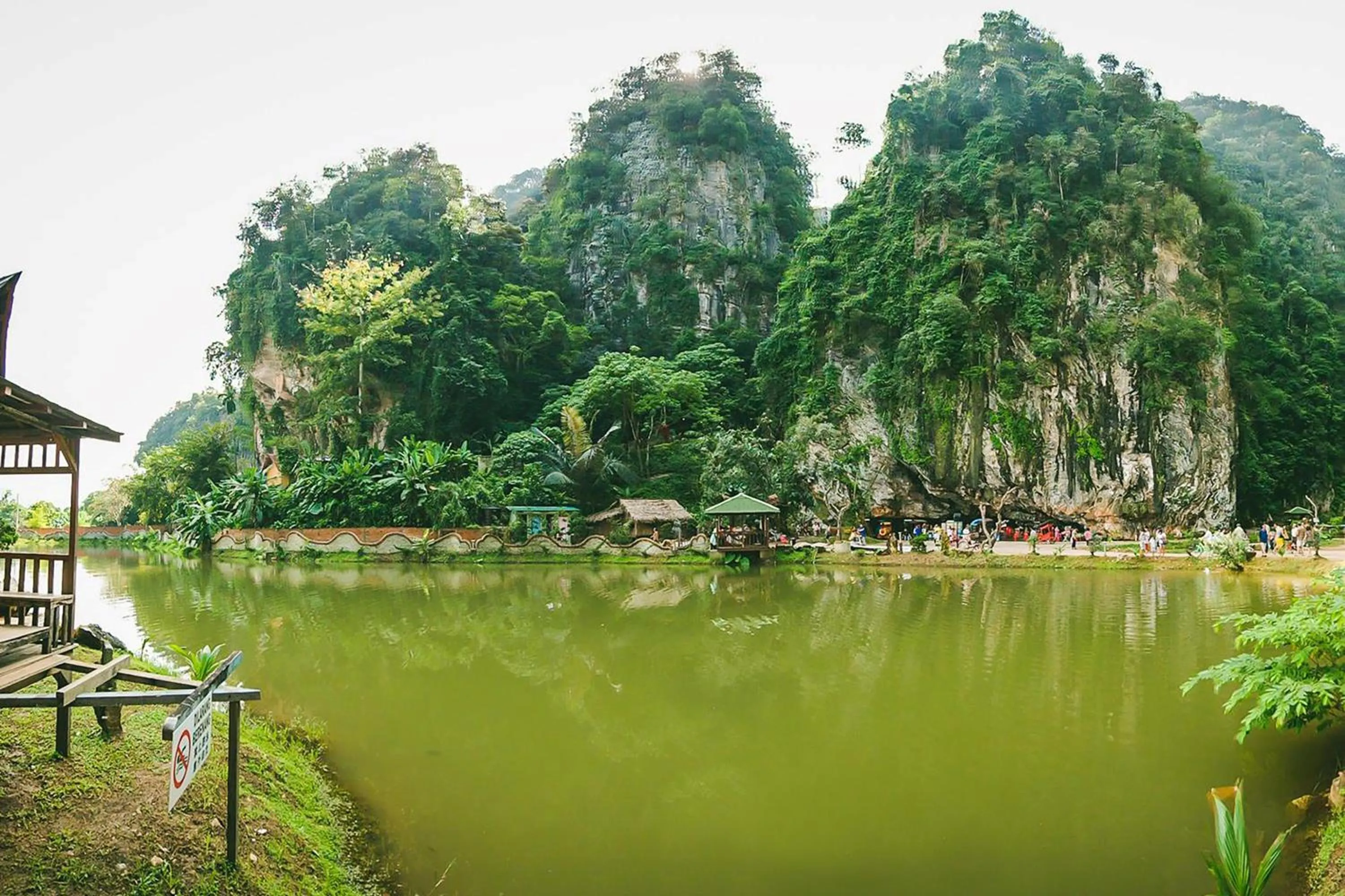 Nearby landmark in Golden Roof Hotel Ampang Ipoh