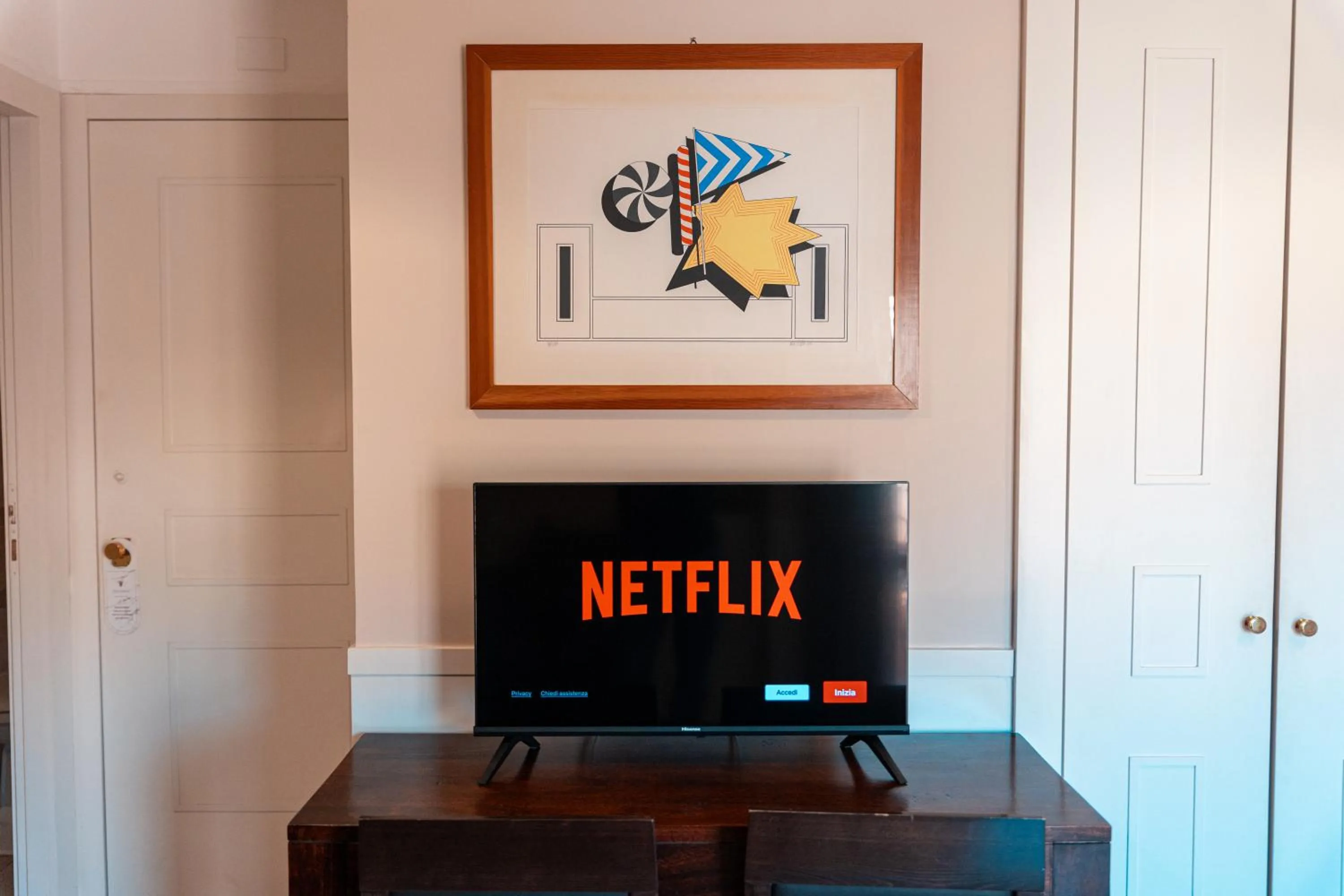 TV and multimedia in Hotel Modigliani