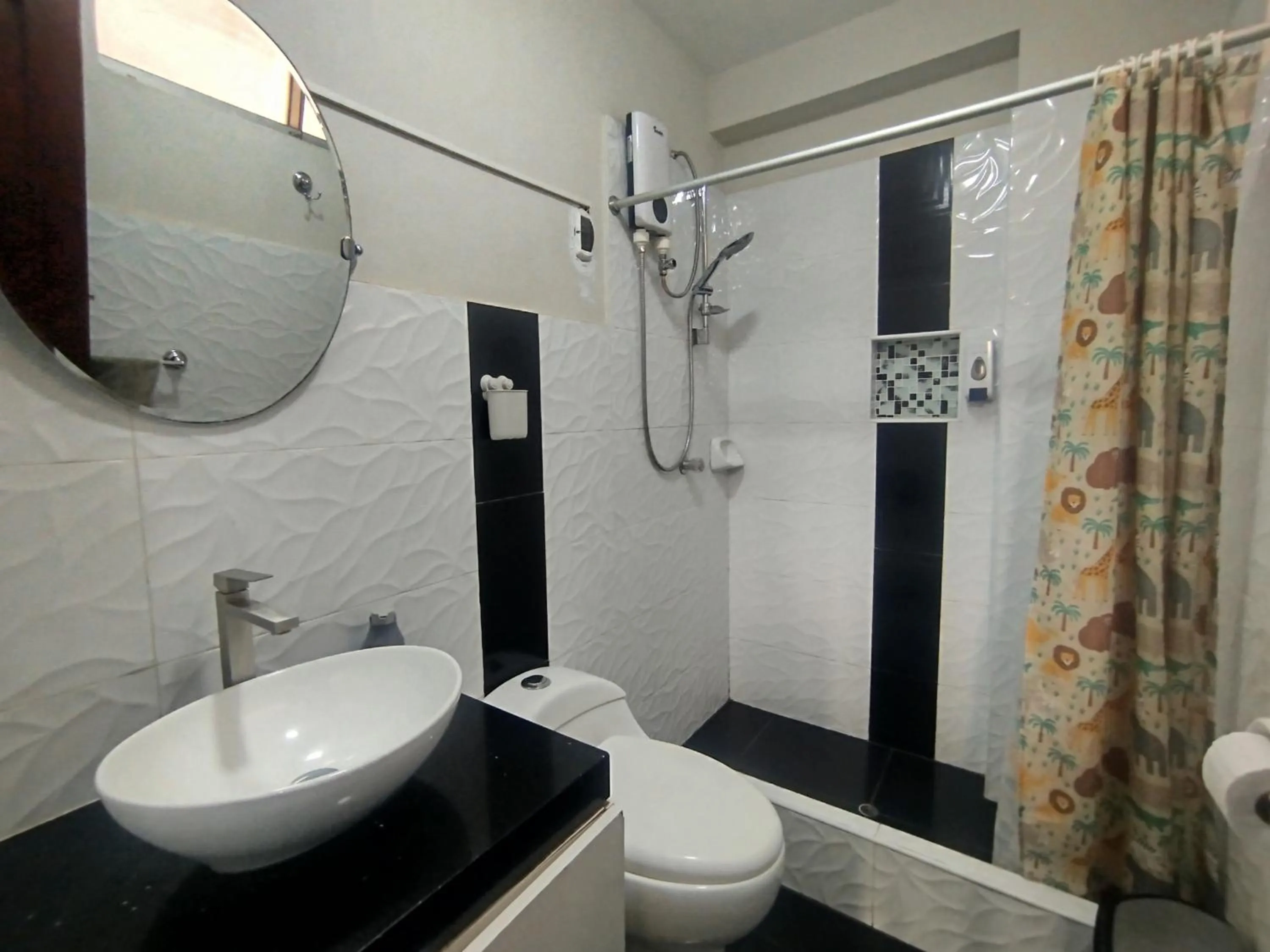 Bathroom in Apartamentos "APPART D'ELIETTE"