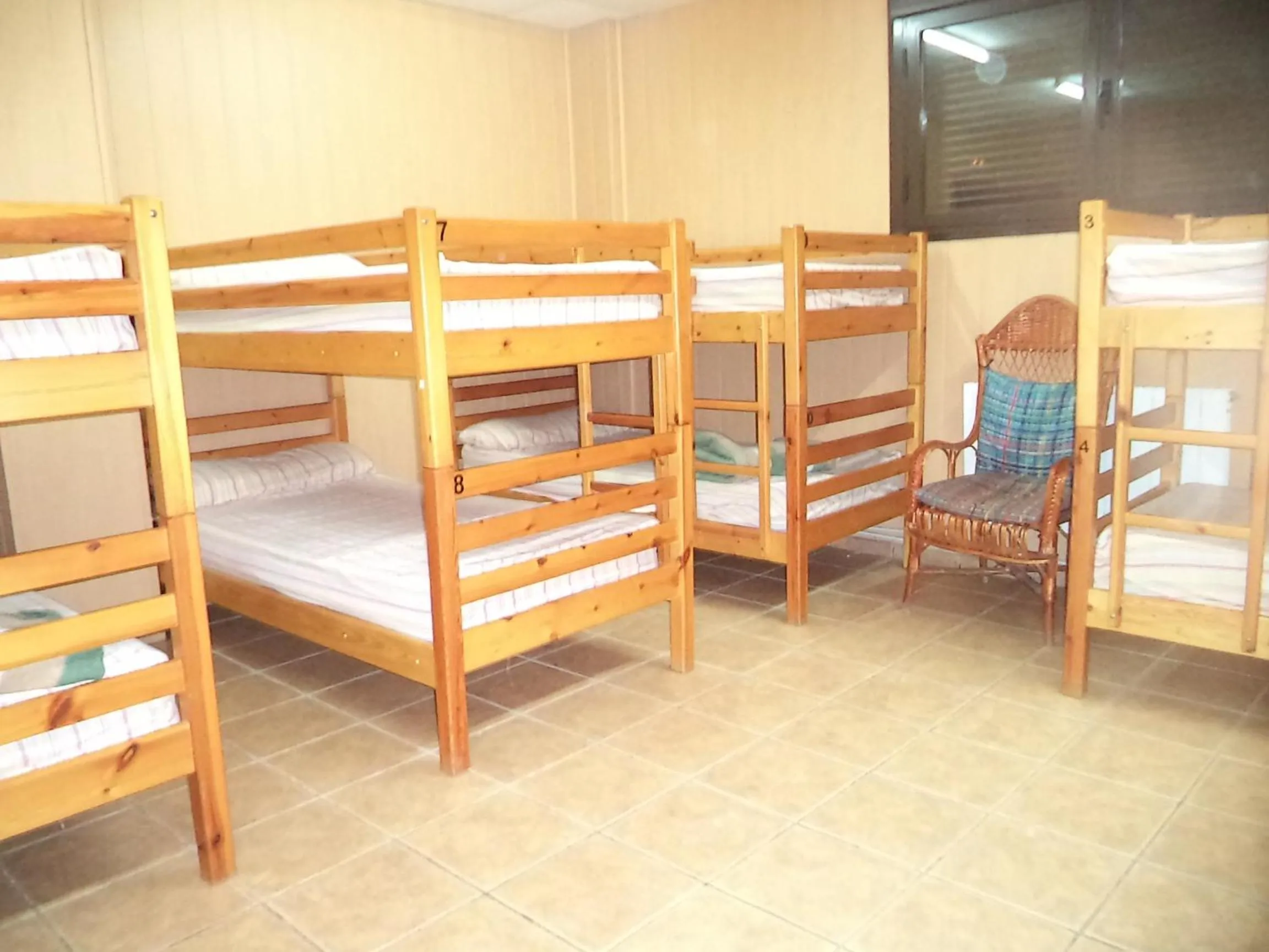 Bed in Albergue de Peregrinos A Santiago