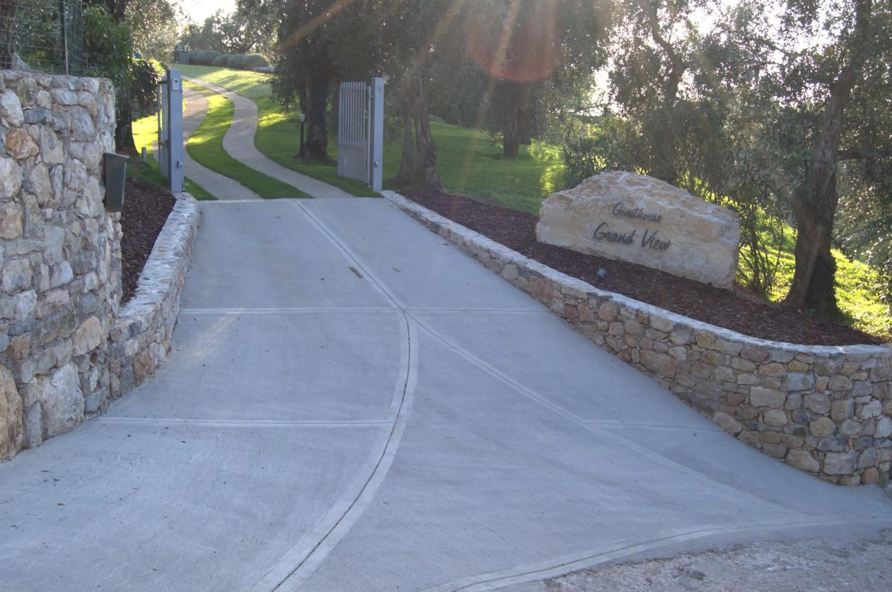 Facade/entrance in Guesthouse Grand View