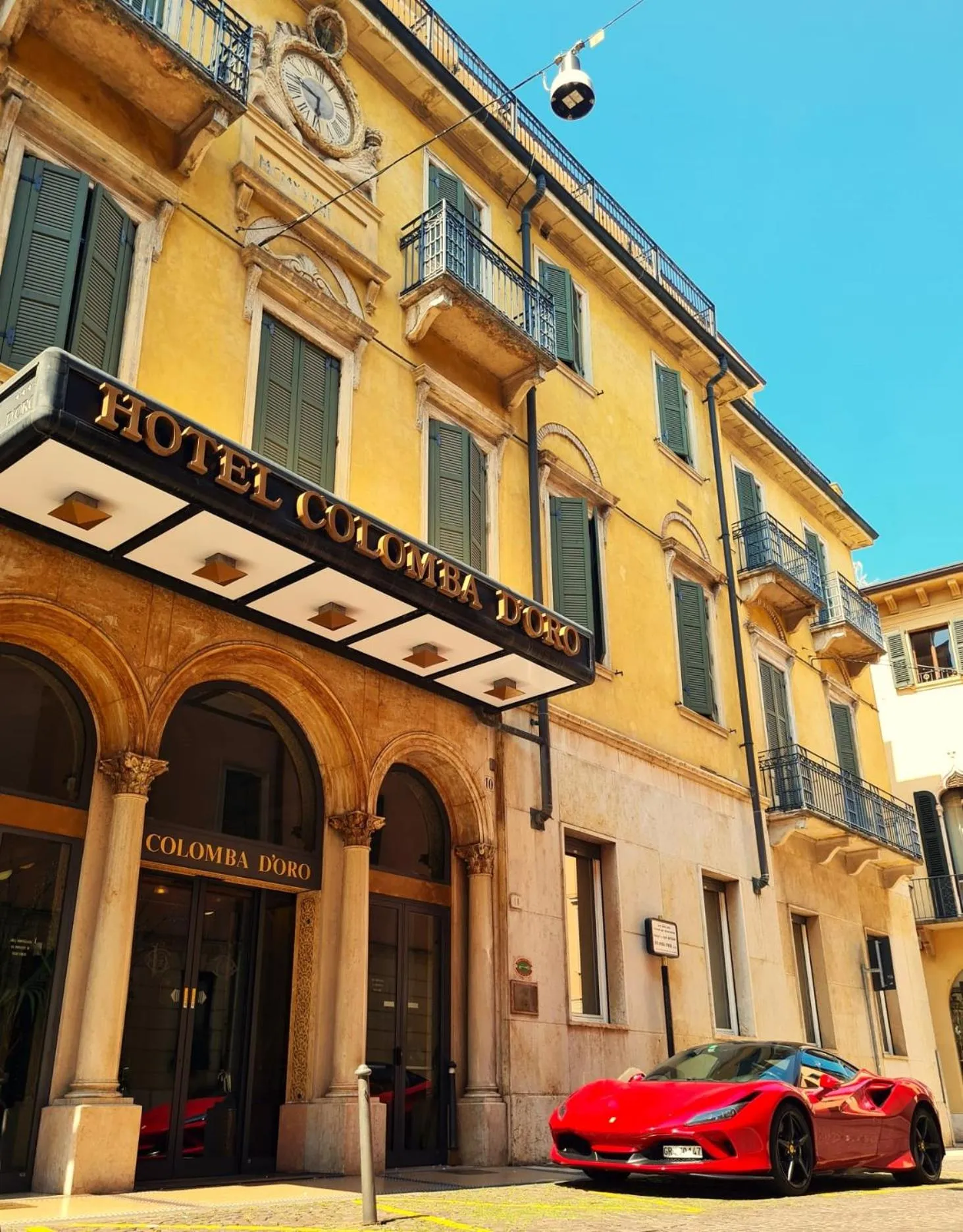 Property building in Hotel Colomba d'Oro