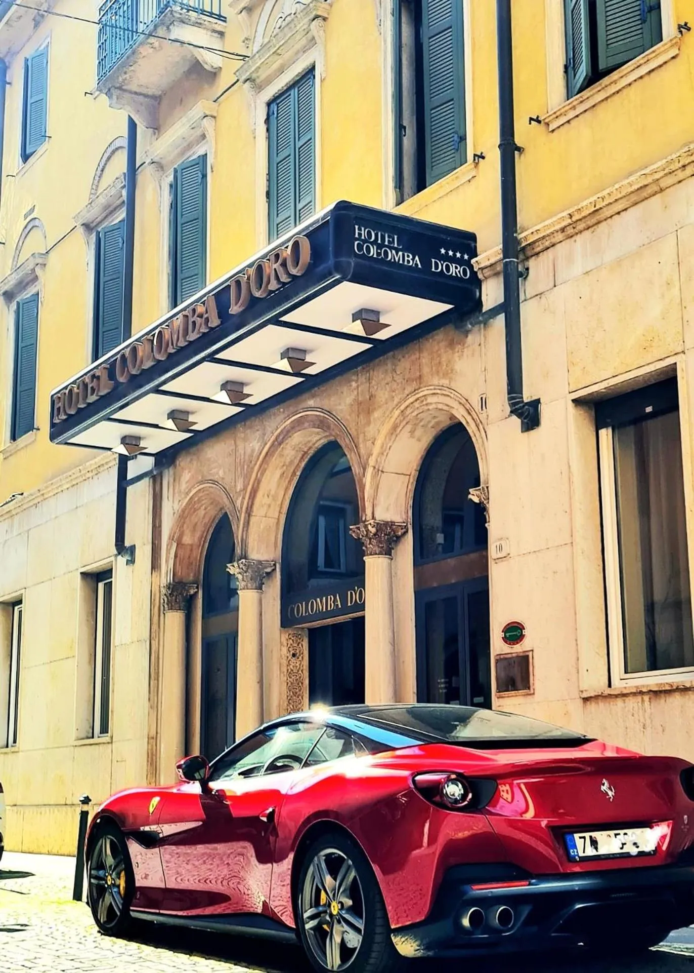 Property building in Hotel Colomba d'Oro