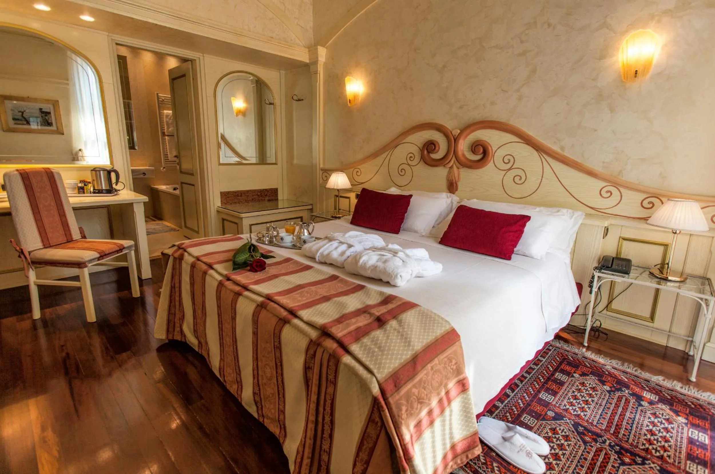 Bed in Hotel Colomba d'Oro