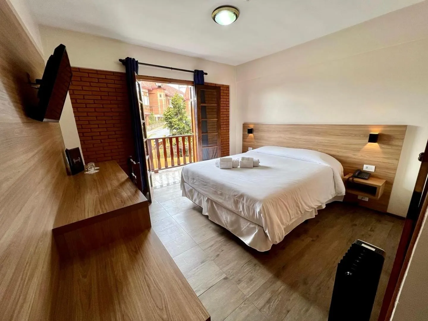 Bed in Hotel Garnier