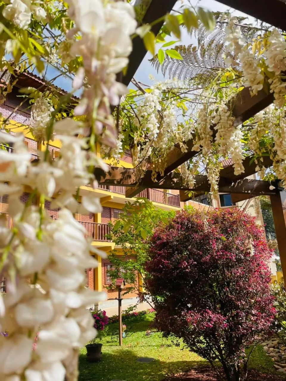 Spring in Hotel Garnier
