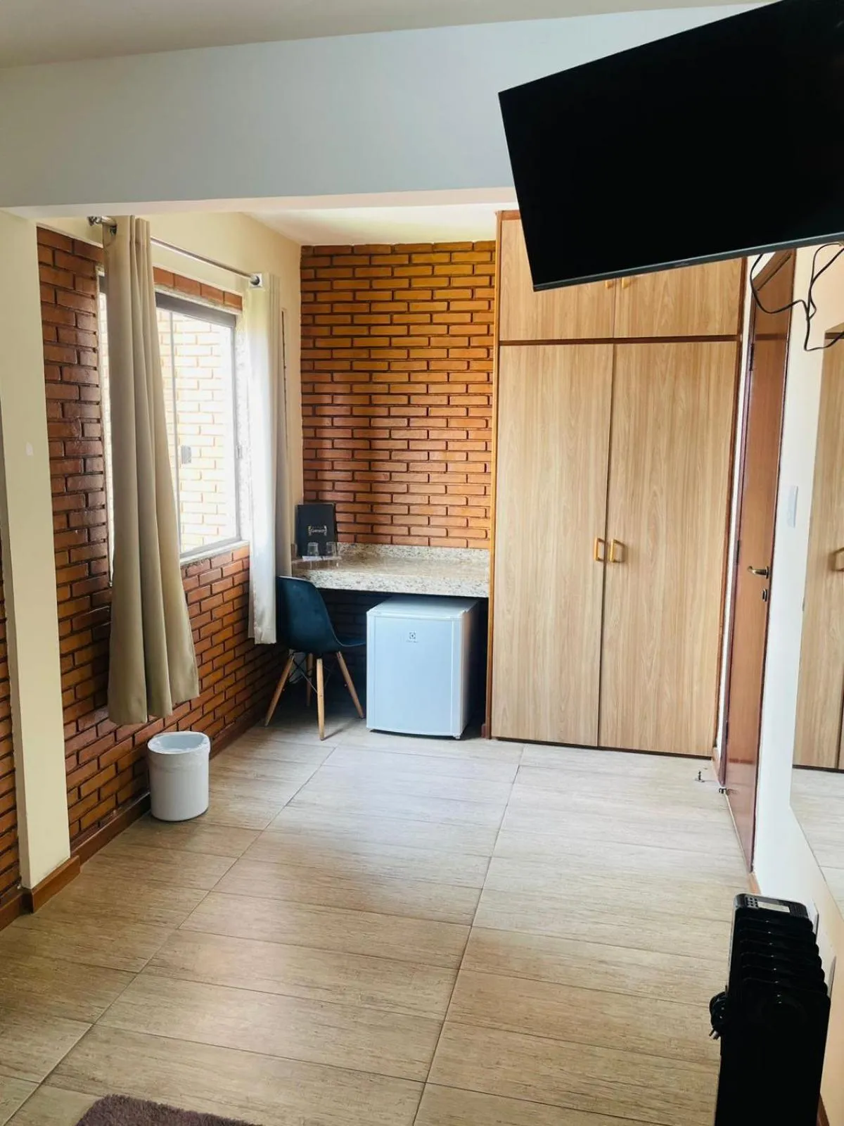 Bedroom in Hotel Garnier