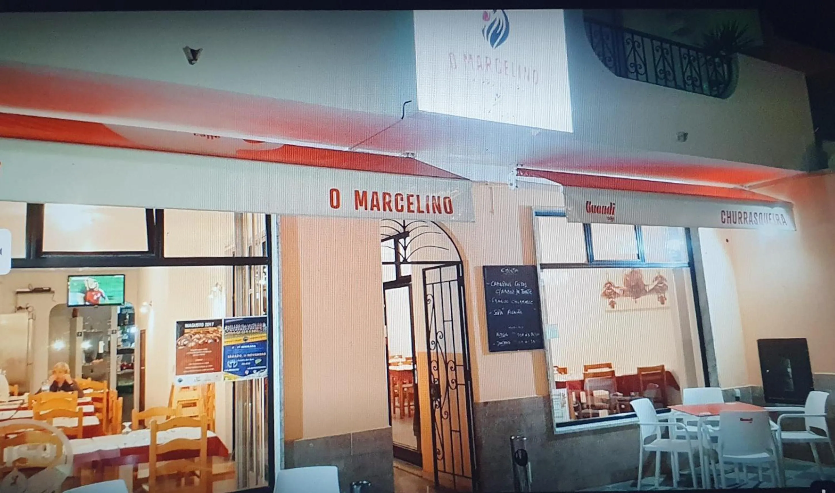 Restaurant/places to eat in Casa Felicidade