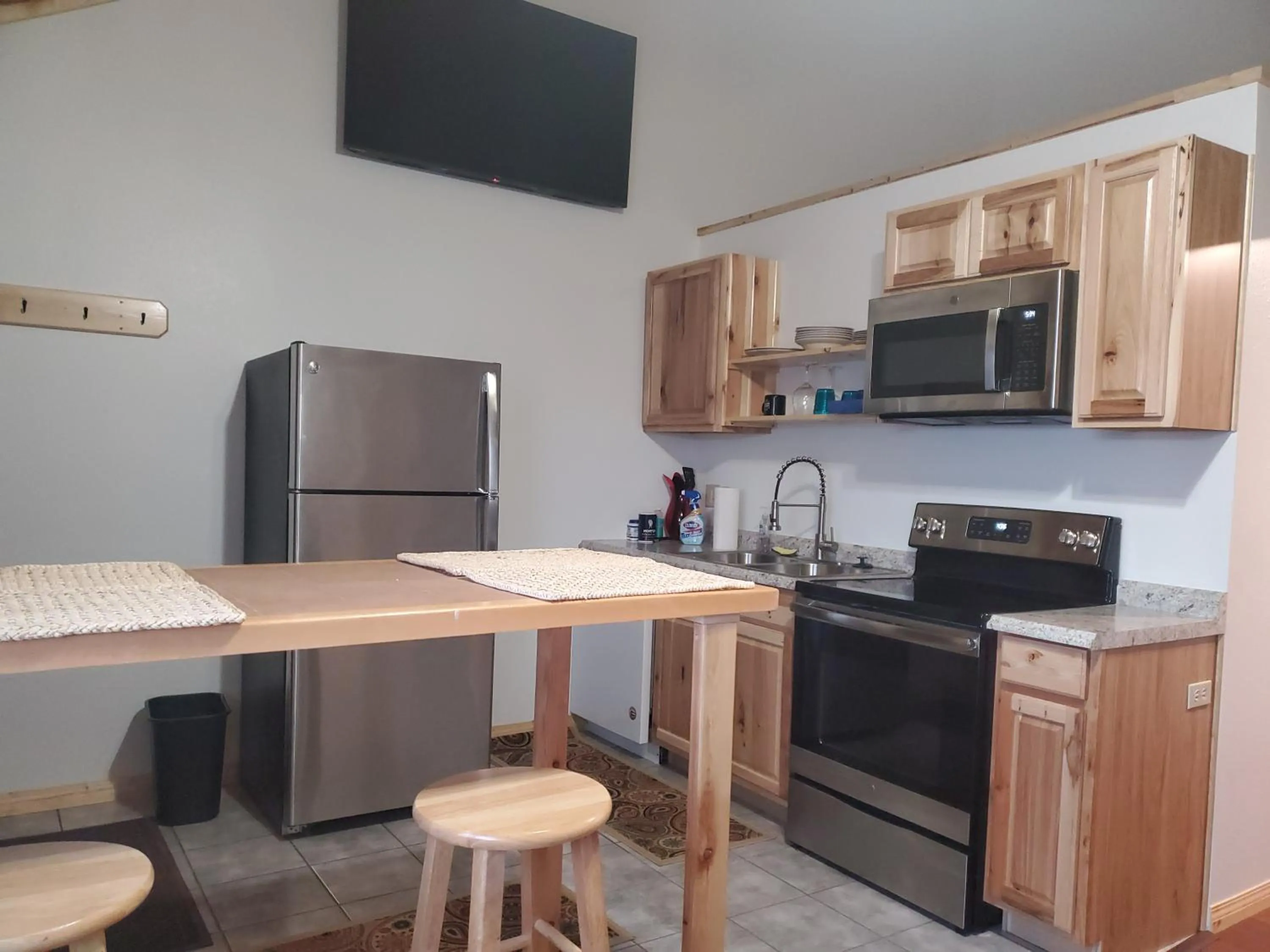 Kitchen or kitchenette in Dream Drift Motel