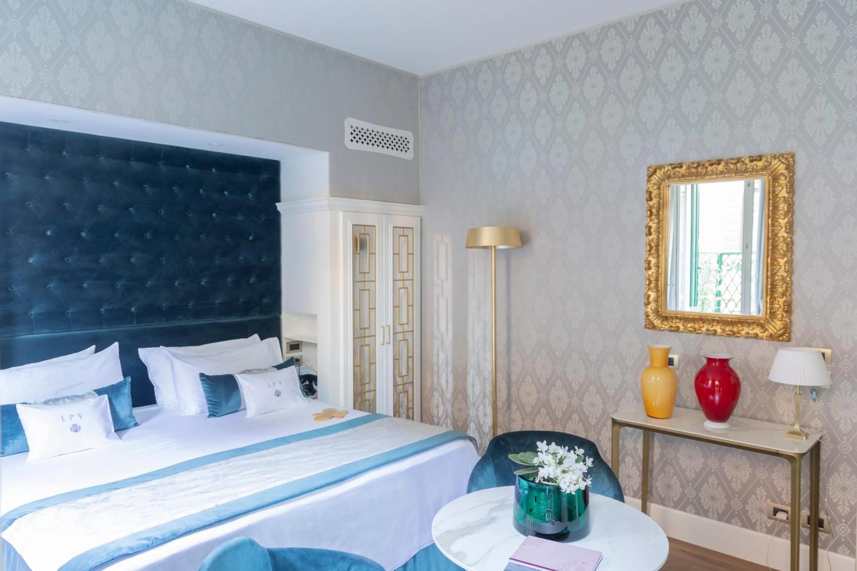 Bed in Londra Palace Venezia