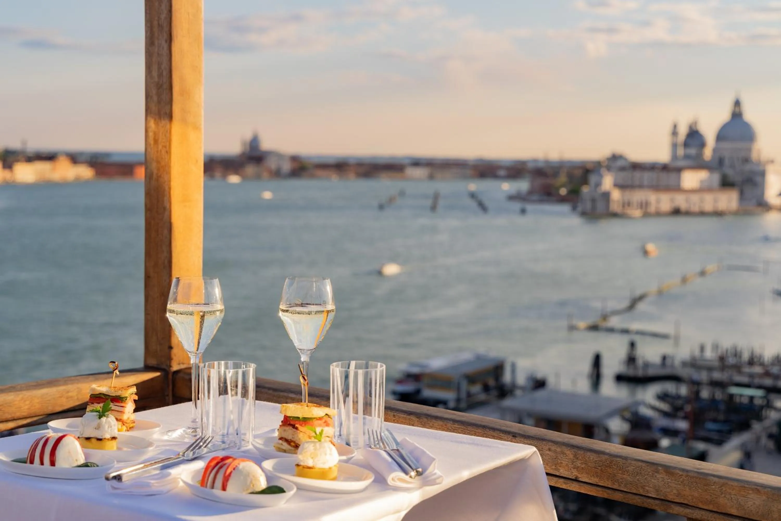 Natural landscape in Londra Palace Venezia