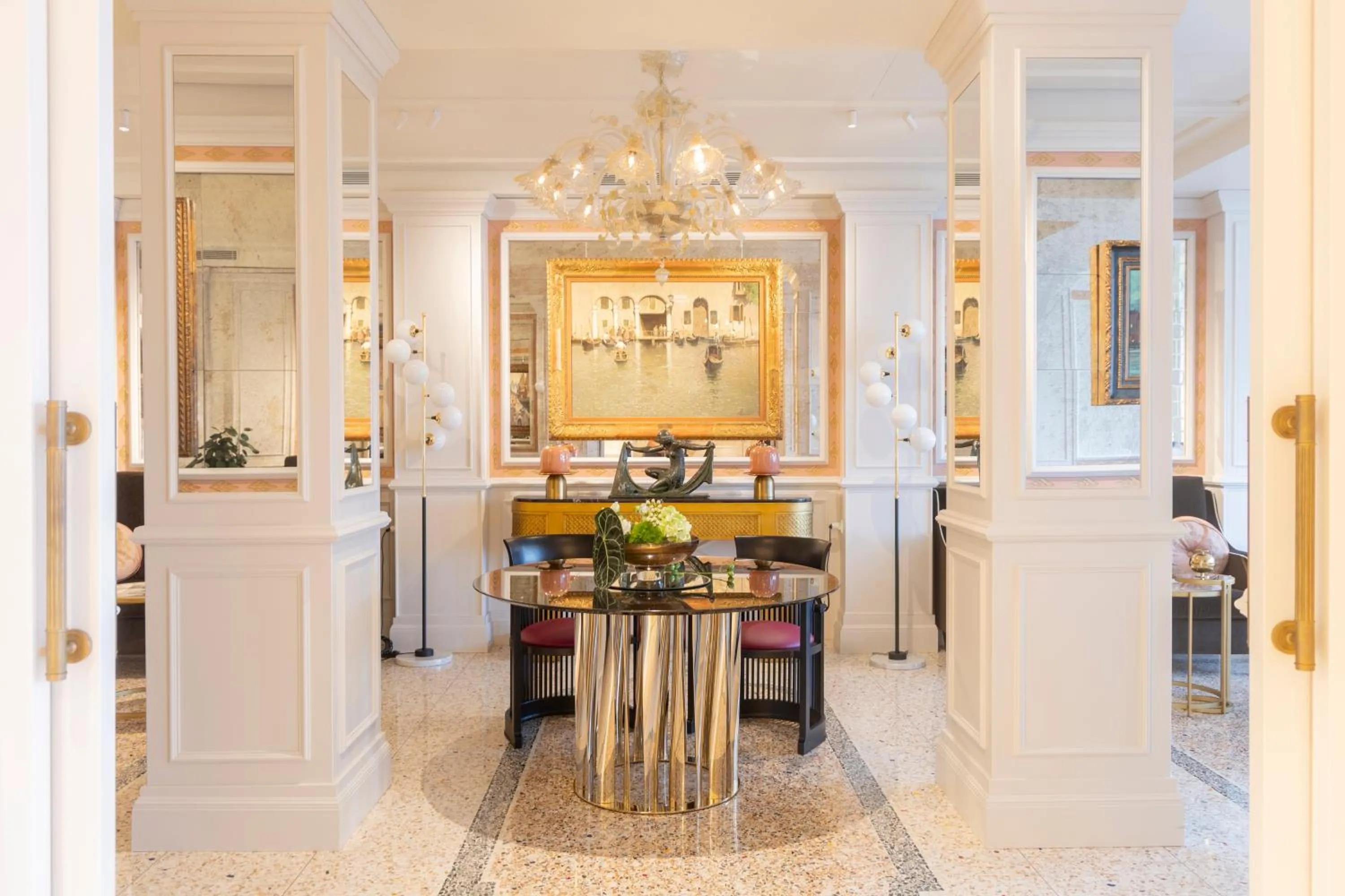 Lobby or reception in Londra Palace Venezia