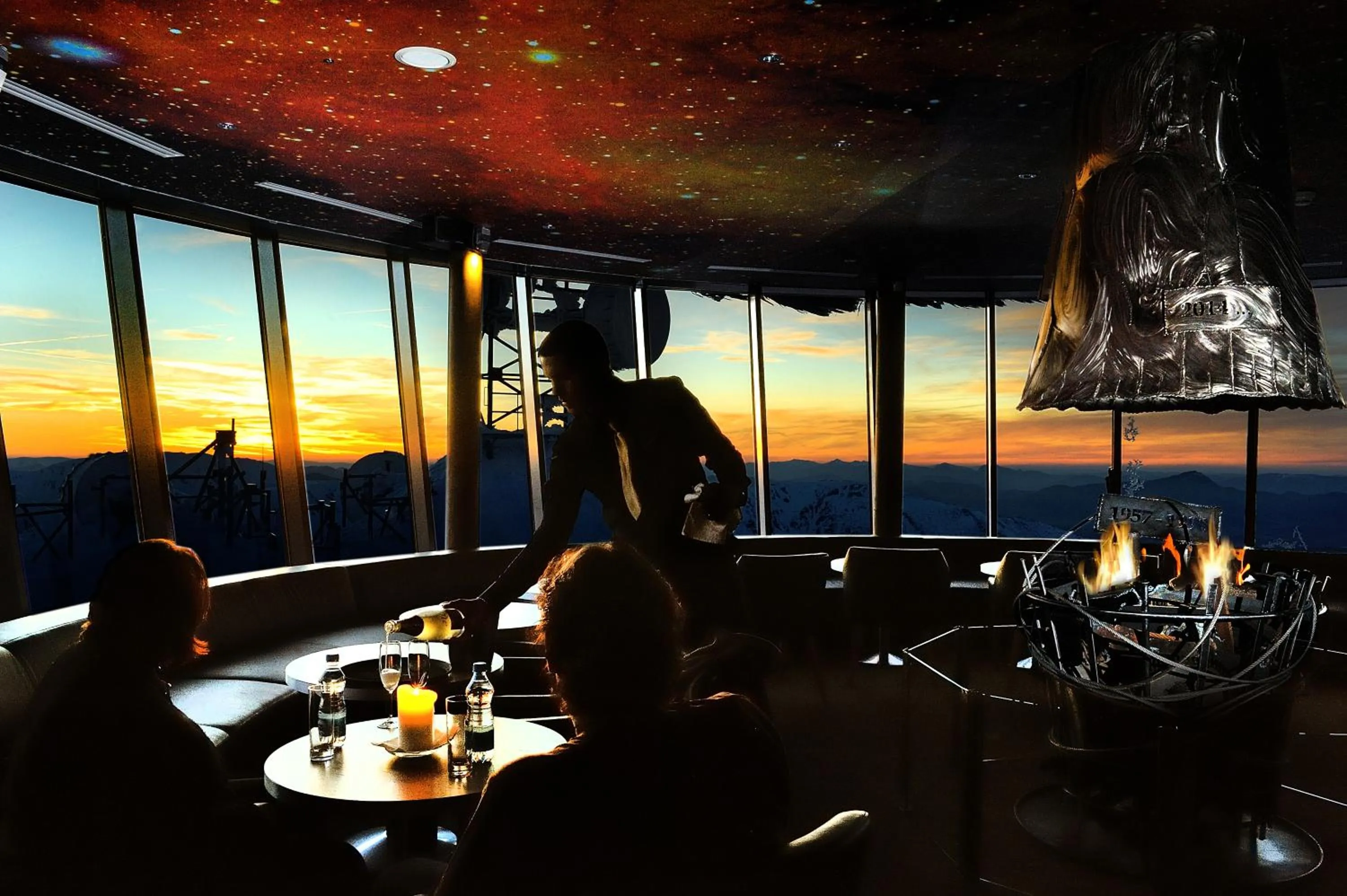 Restaurant/places to eat in Noc na Chopku, Rotunda