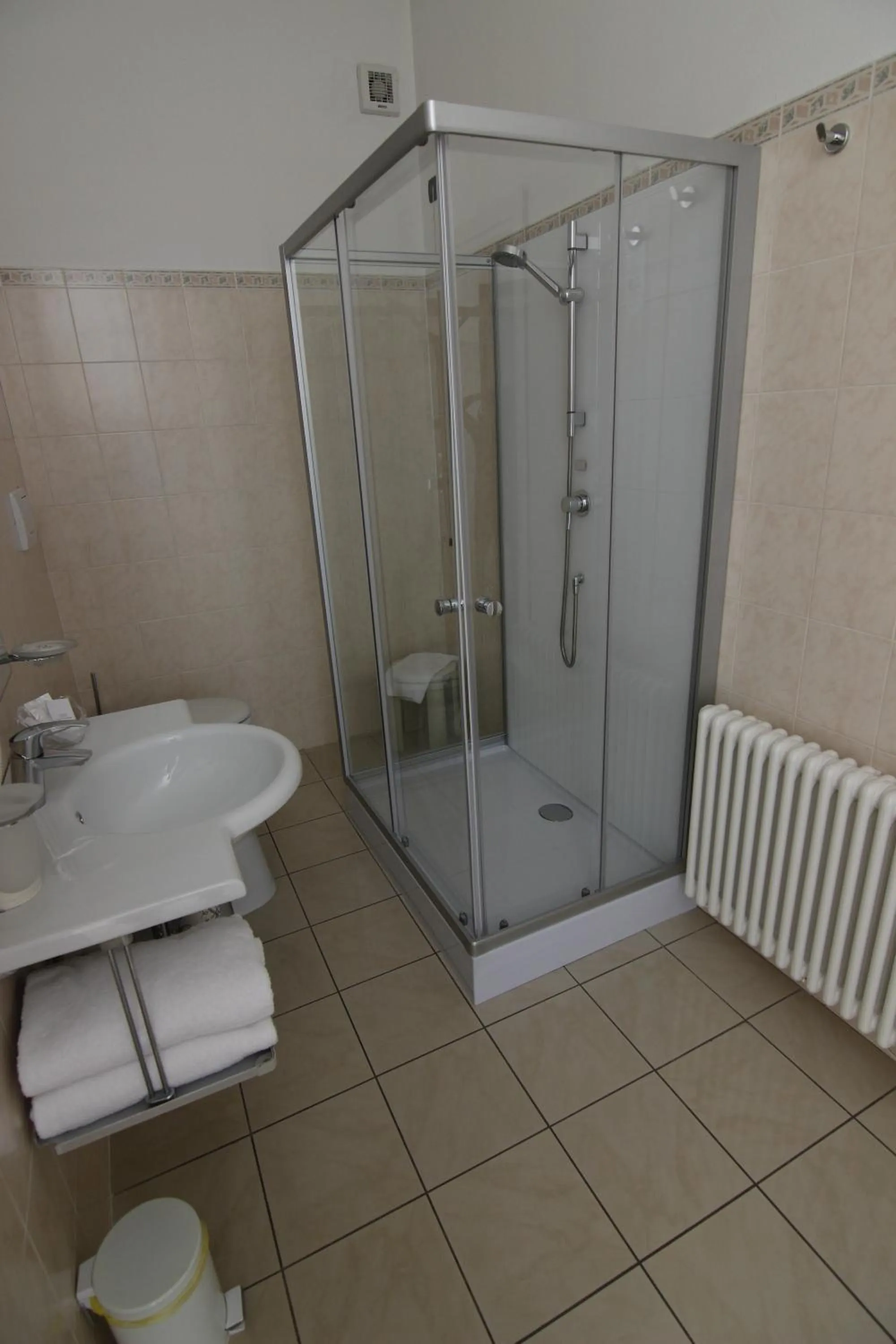 Bathroom in Piccolo Hotel Nogara