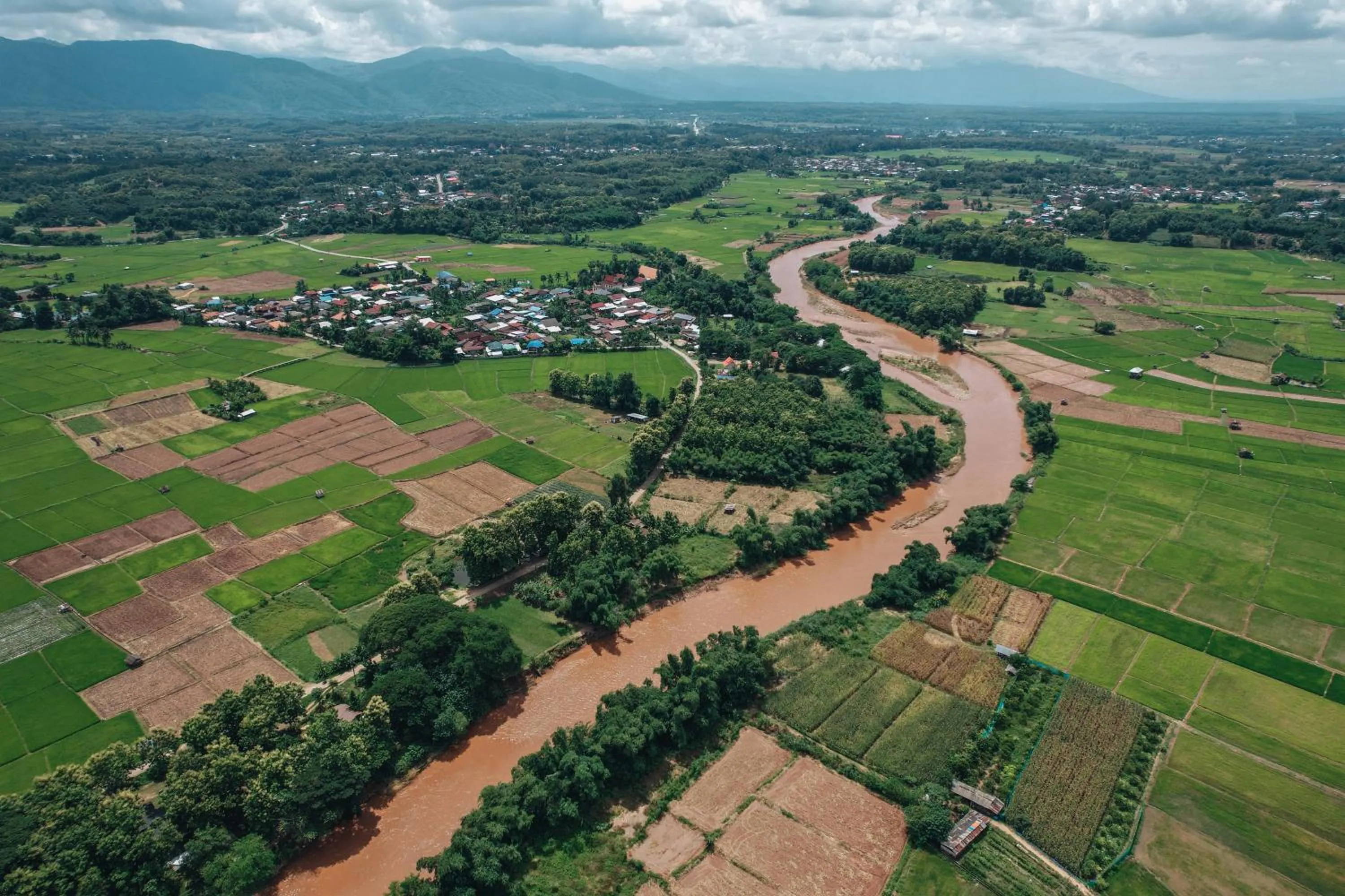Natural landscape in THE RIVER RUNS CHIANG KLANG