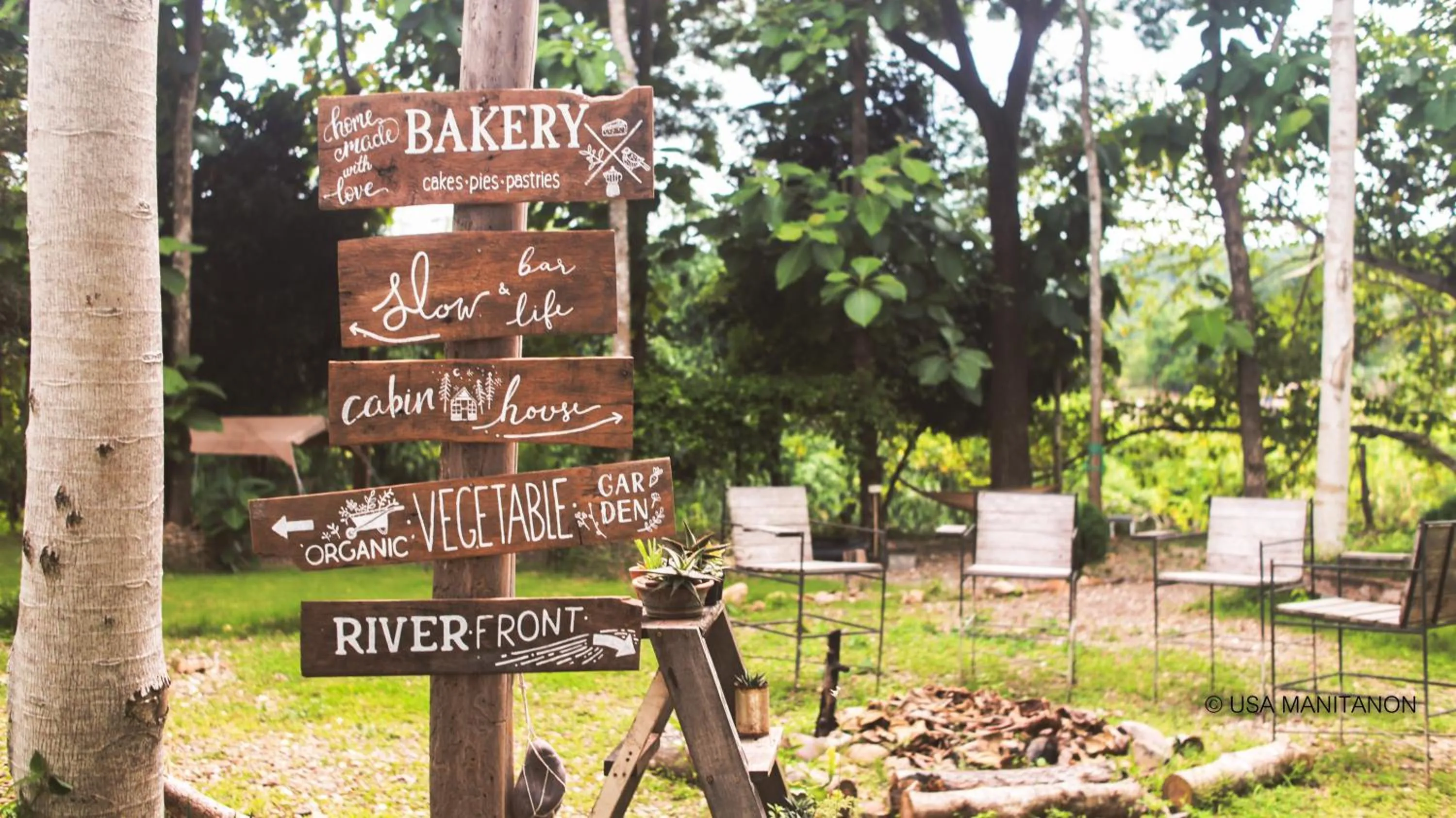 Property logo or sign in THE RIVER RUNS CHIANG KLANG