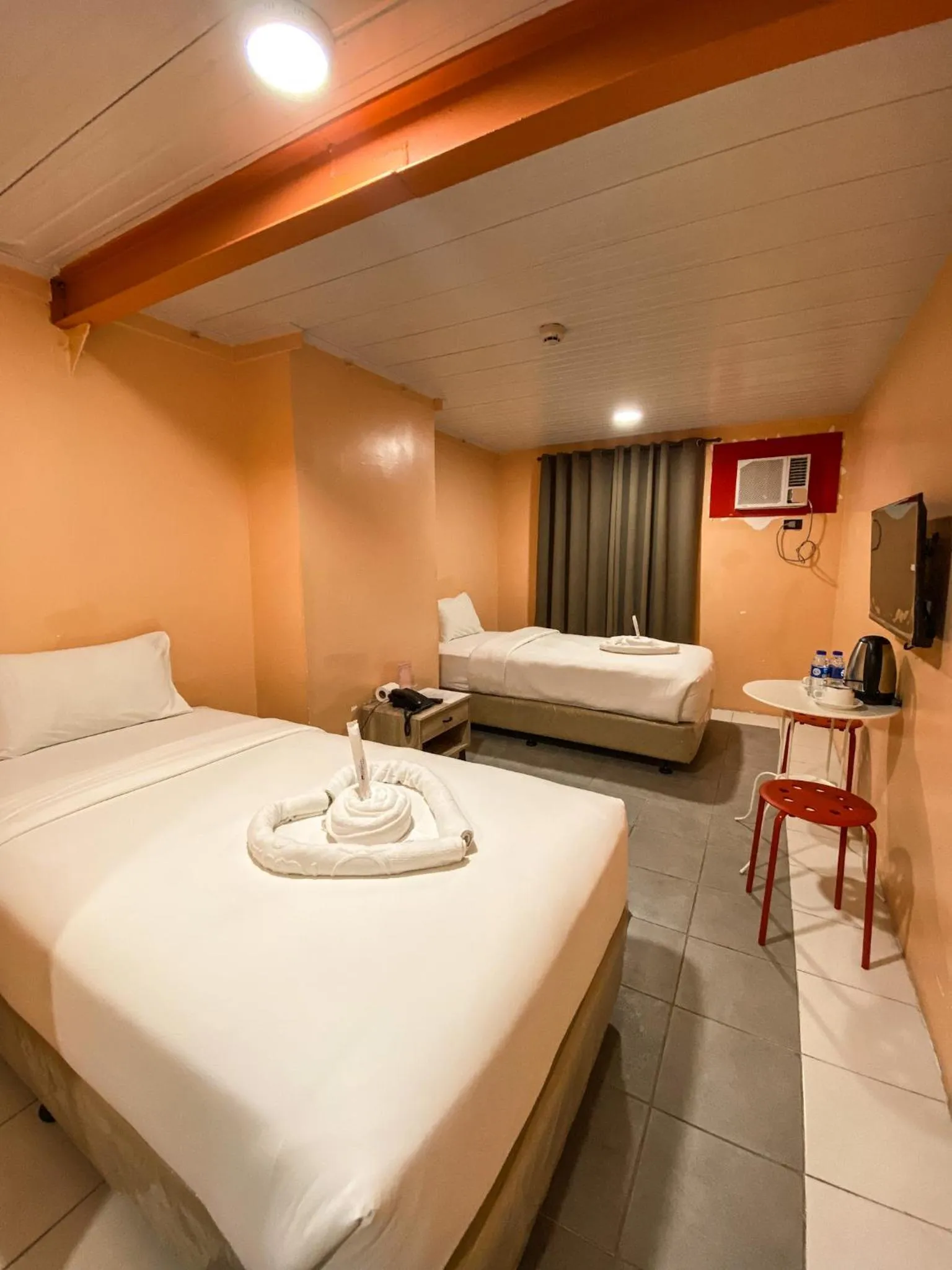 Bedroom, Bed in Kaizen Suites