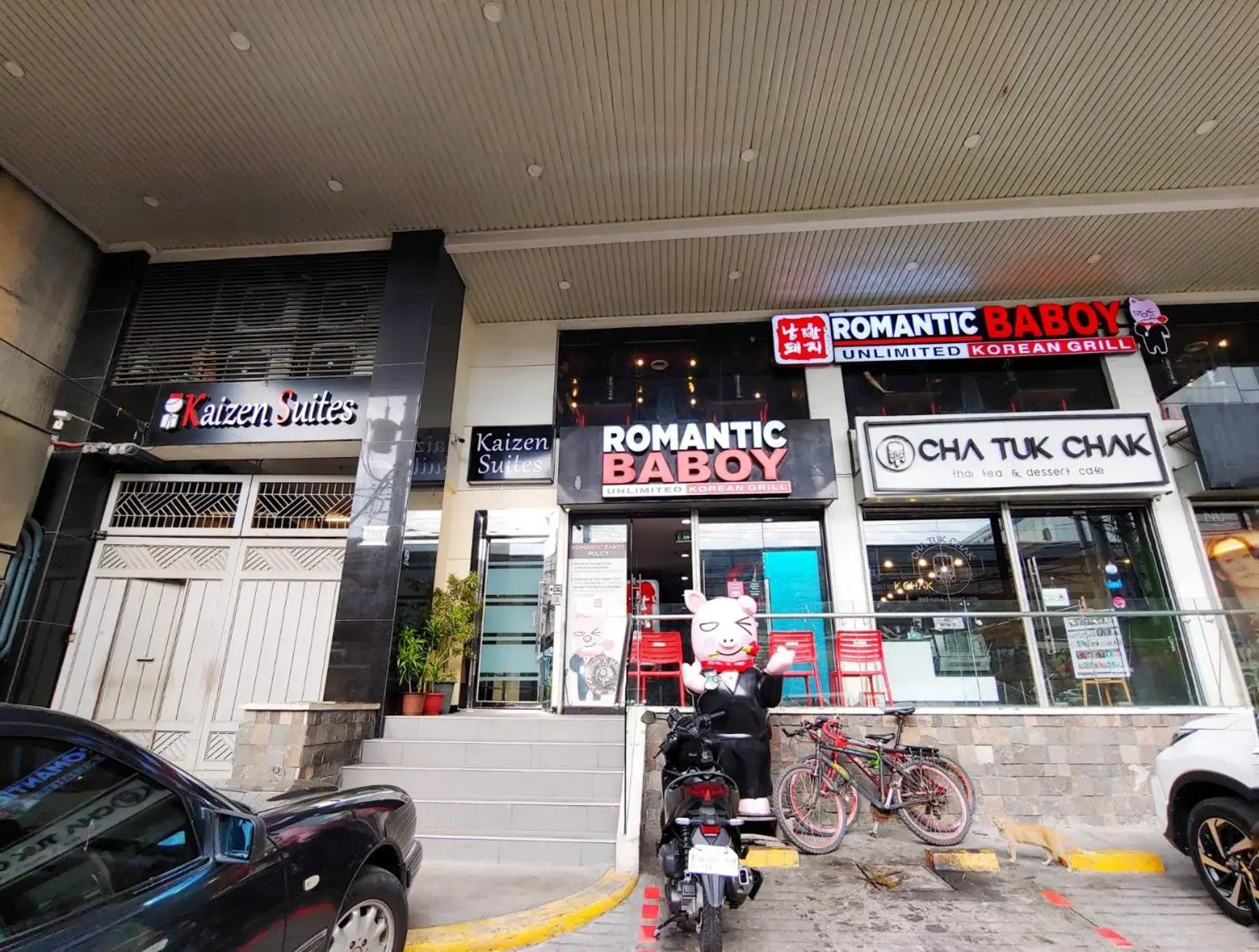 Property building in Kaizen Suites Property building in Kaizen Suites