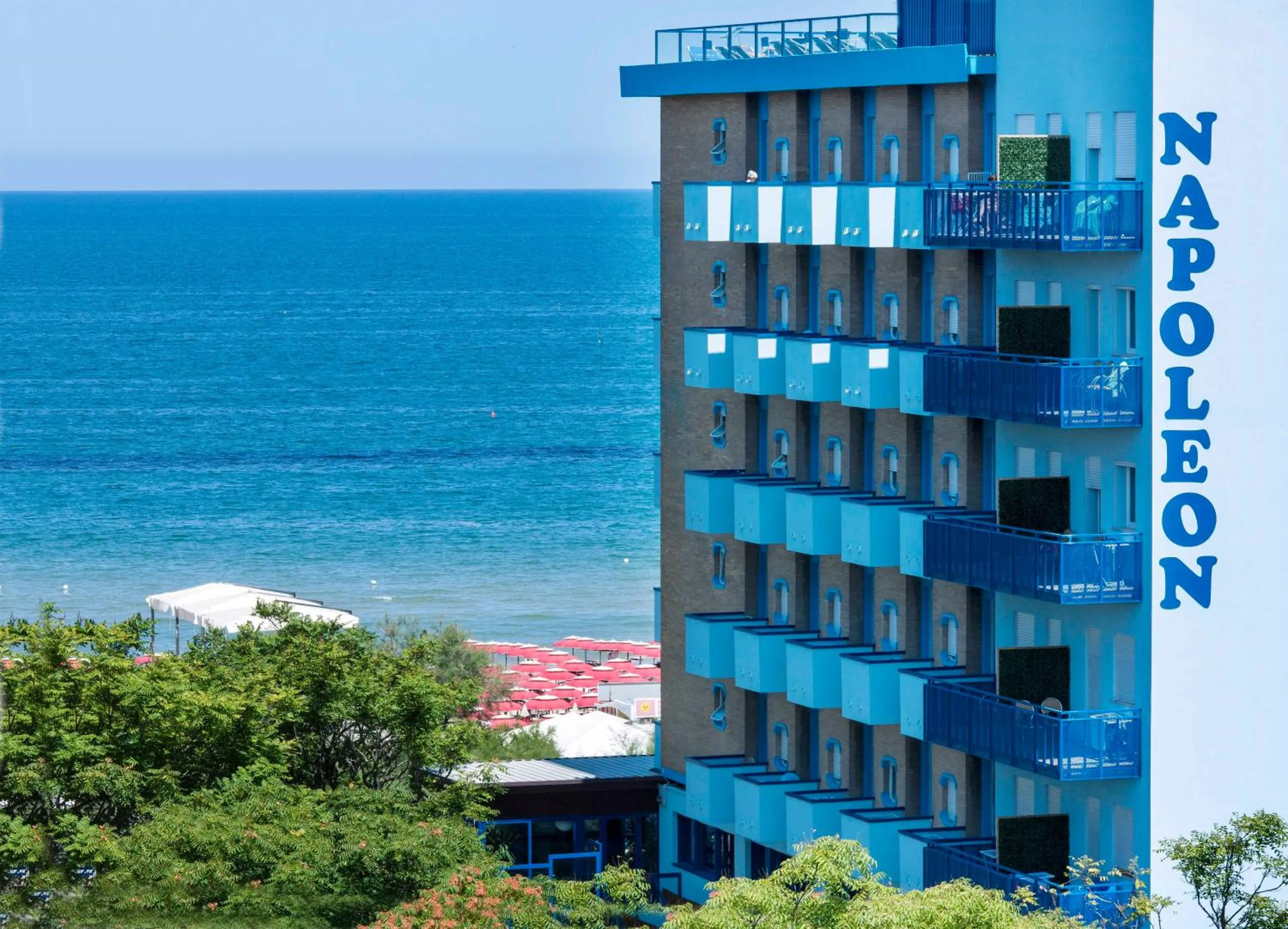 Facade/entrance in Hotel Napoleon
