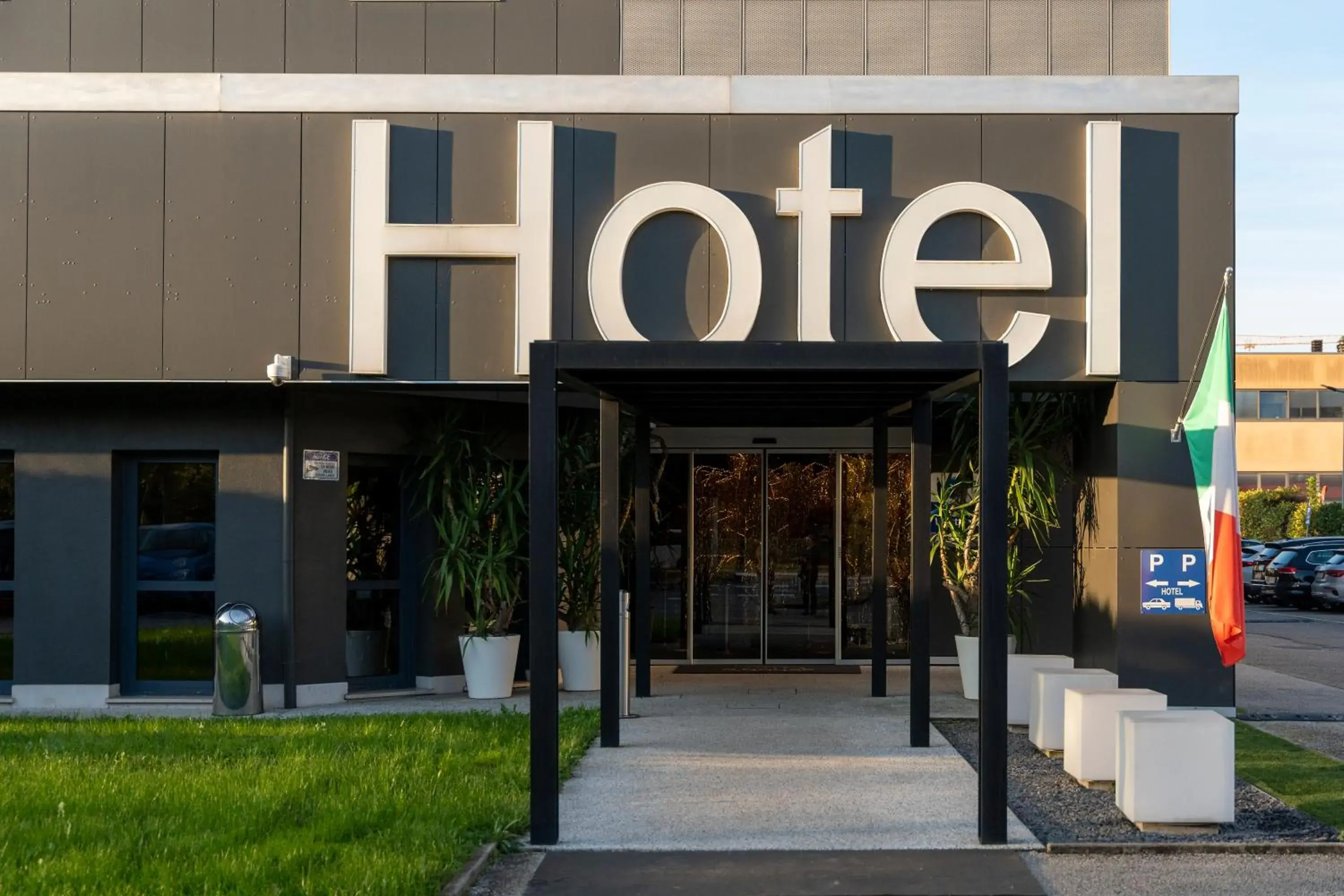 The Aries Hotel The Aries Hotel