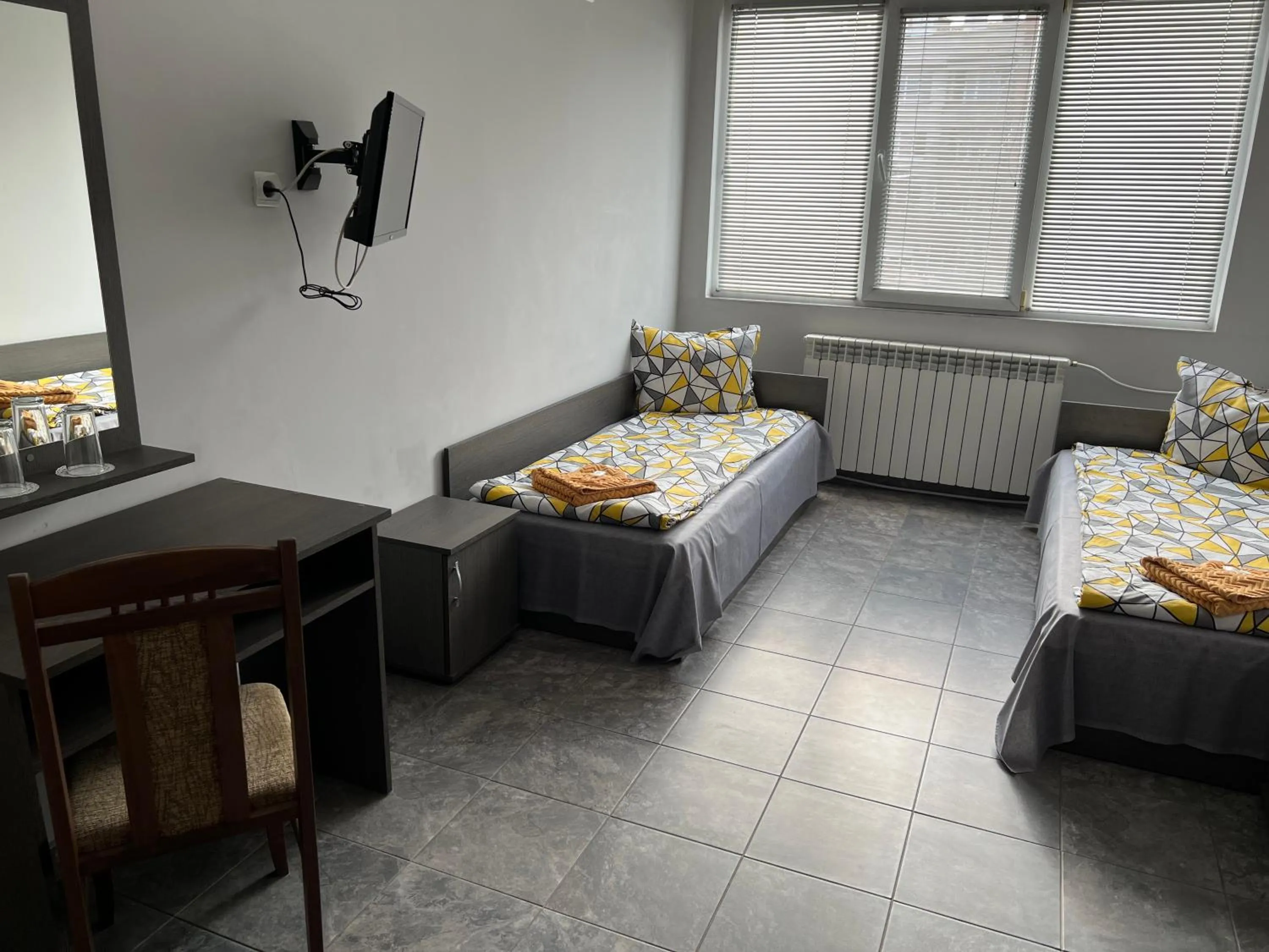 Bed in Hotel Rositsa