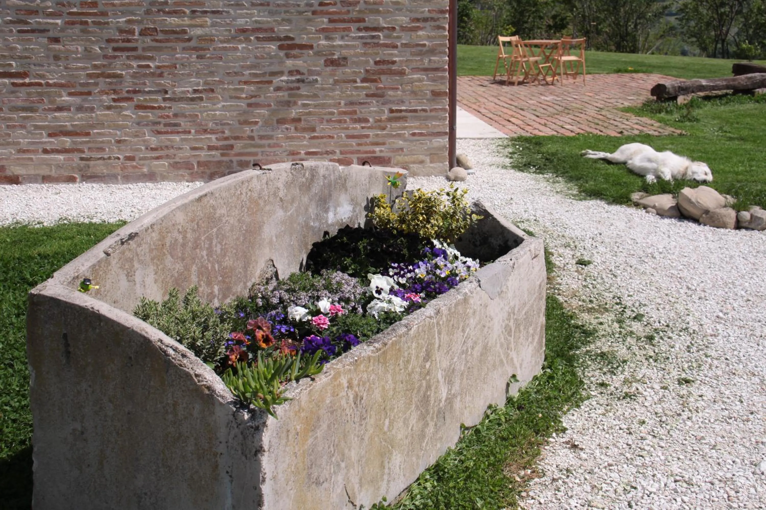 Decorative detail in L'Isola Che Non C'era