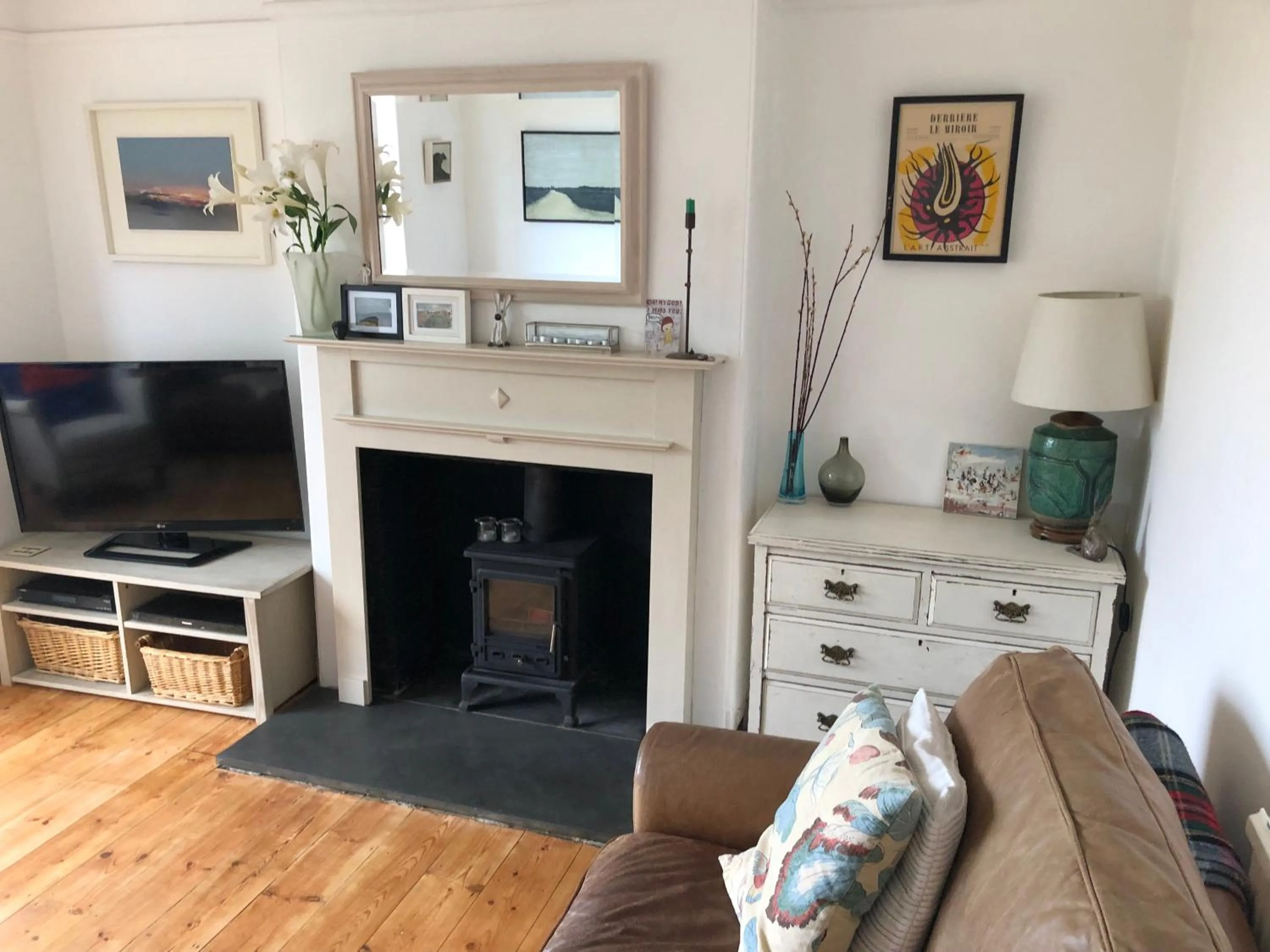 5 Bed House - Sleeps 15 - Pets - Garden - Parking