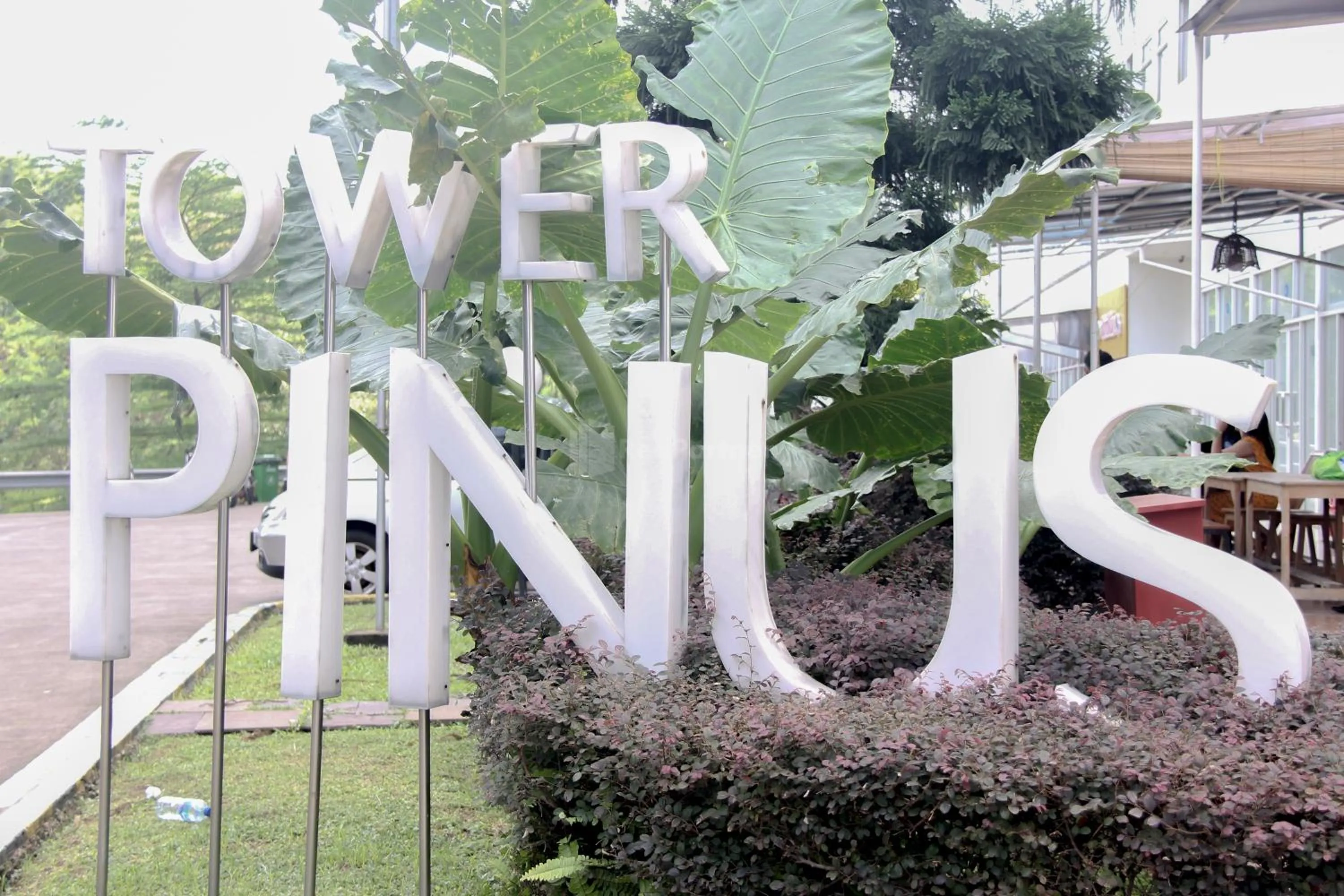 Property logo or sign in RedLiving Apartemen Gunung Putri Square - Abidin Room Tower Pinus