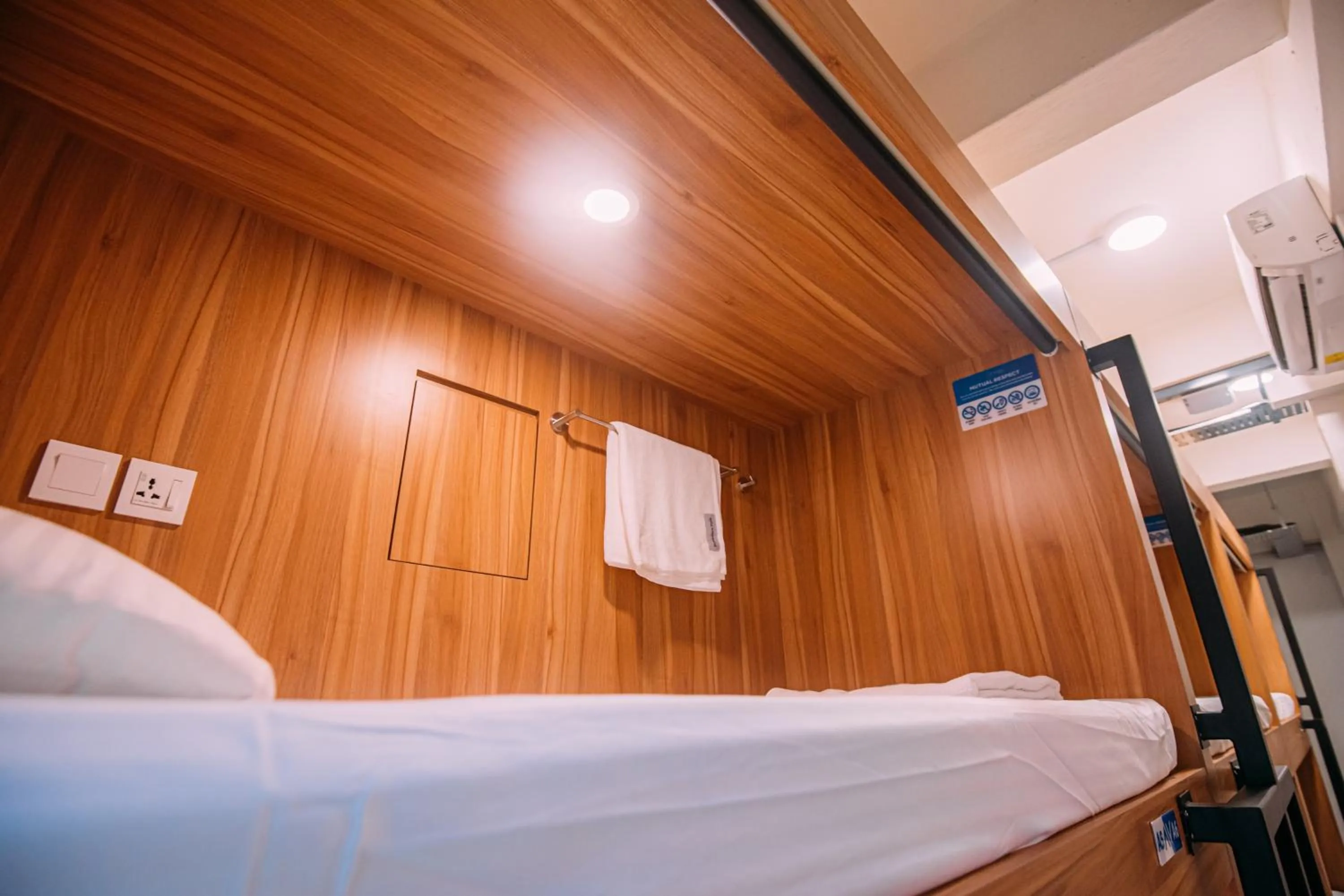 bunk bed, Bed in Bluewaters Pods 38 Hongkong St