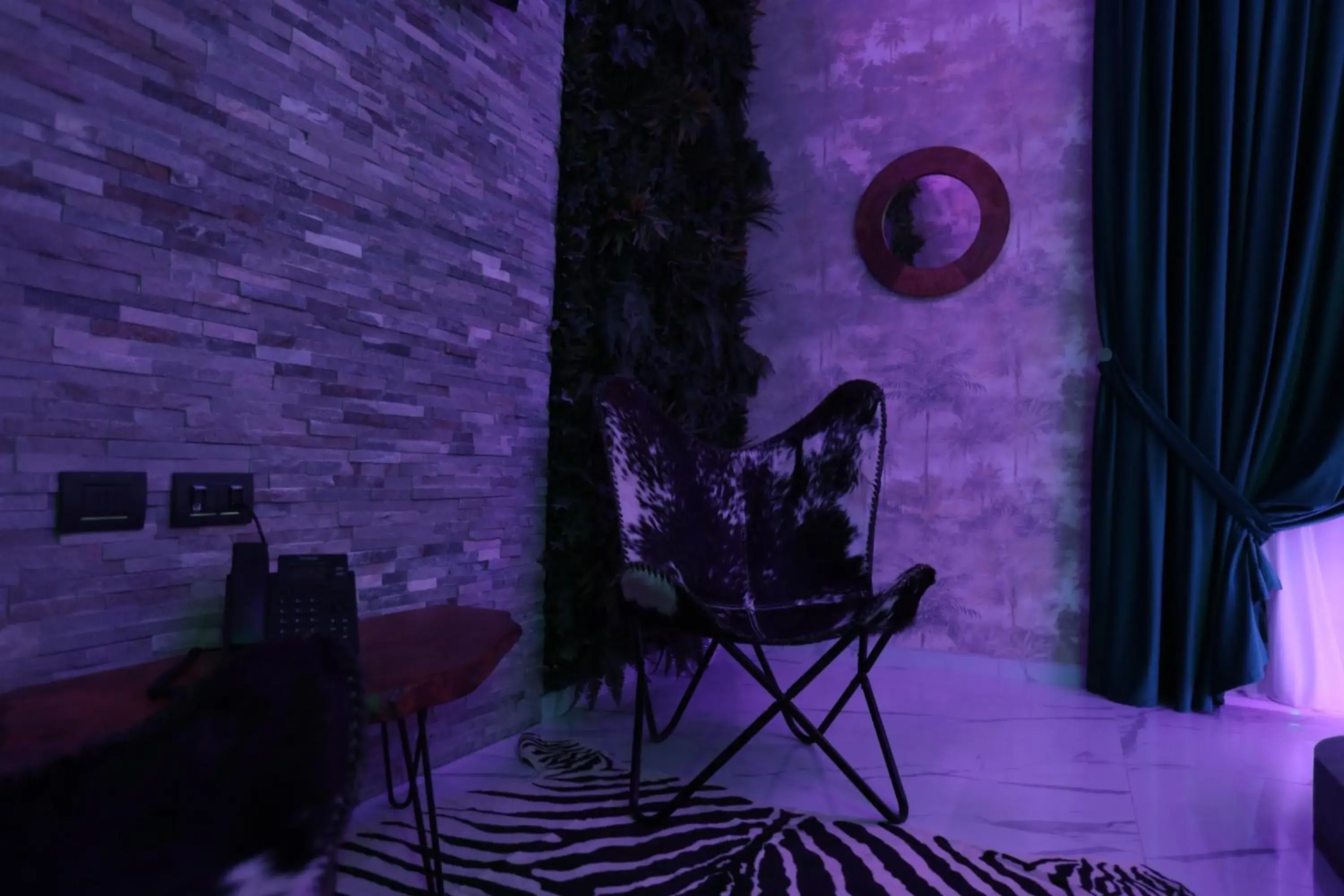 Suite with Hot Tub in Alcova Suite&Relax Suite with Hot Tub in Alcova Suite&Relax