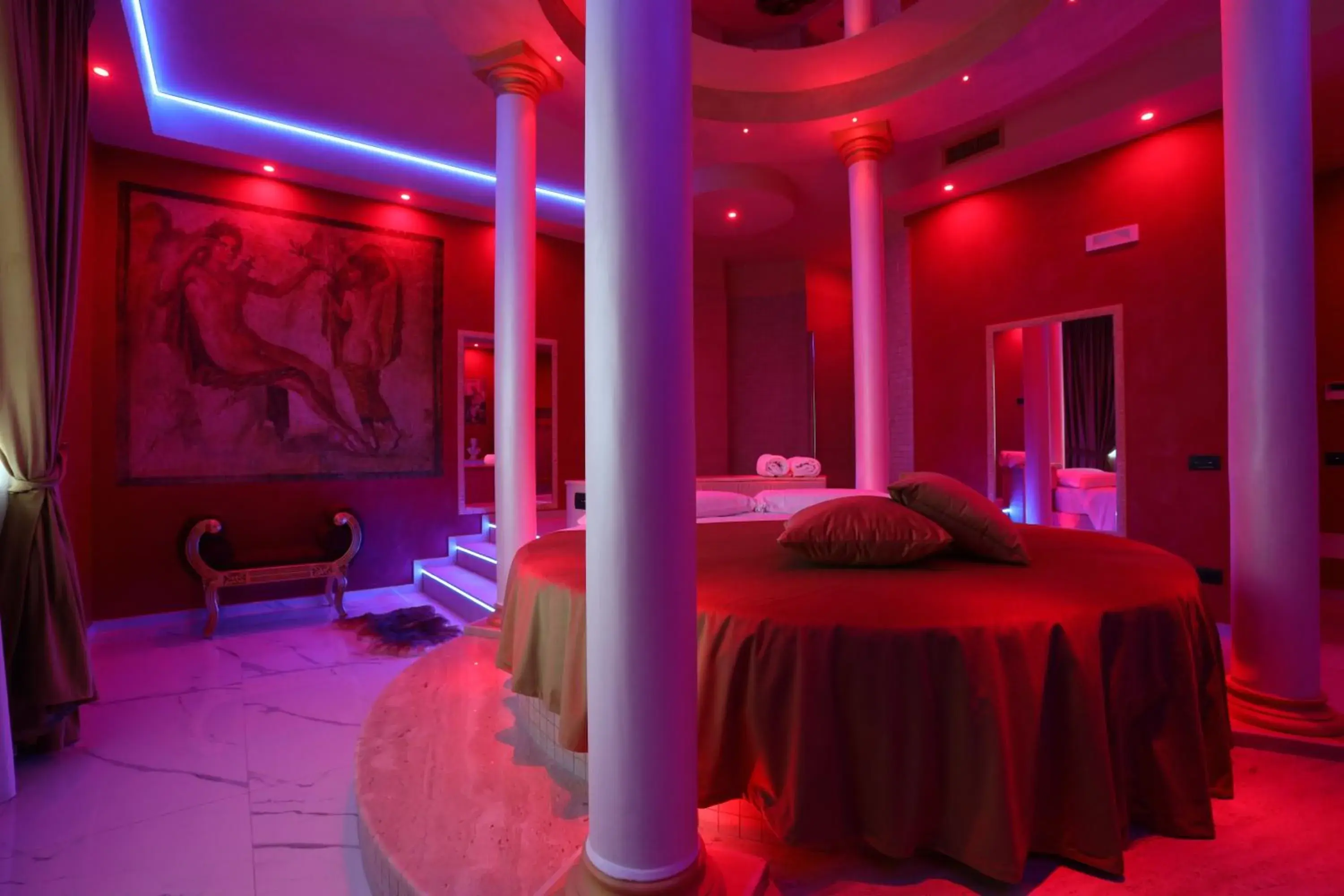 King Suite with Spa Bath in Alcova Suite&Relax King Suite with Spa Bath in Alcova Suite&Relax