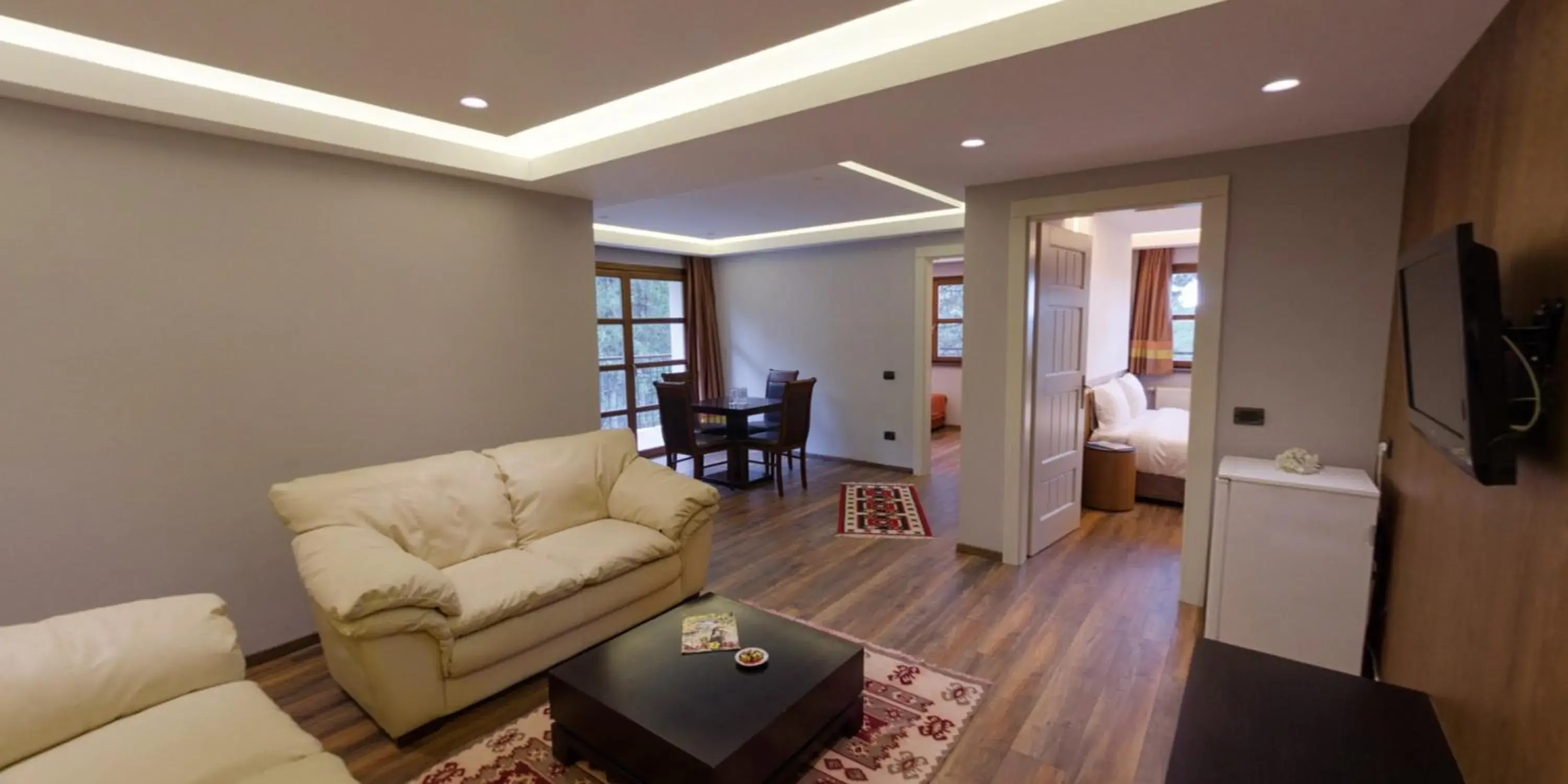 Two-Bedroom Suite in Te'Dreri - Llogora Tourist Village Two-Bedroom Suite in Te'Dreri - Llogora Tourist Village