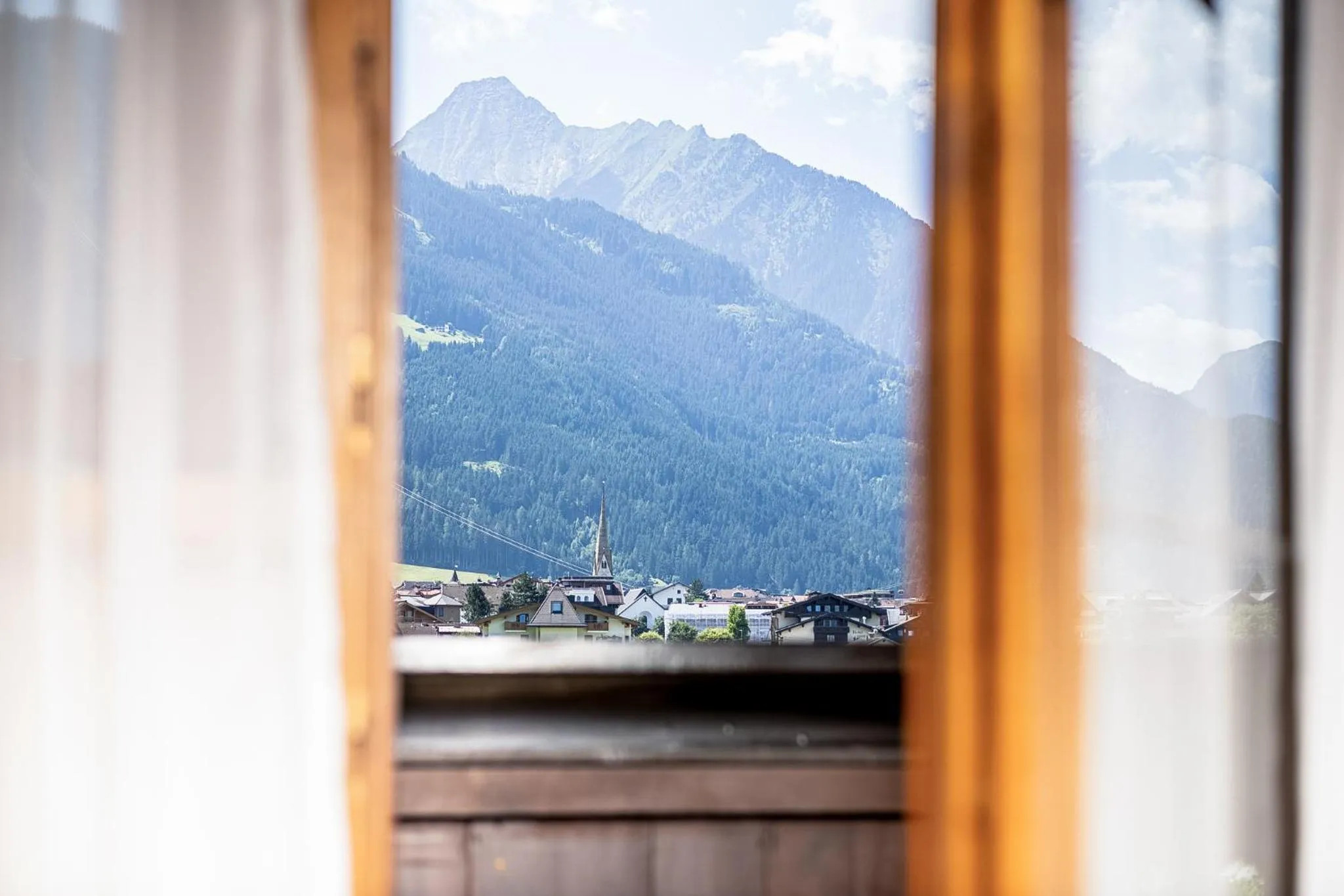 Mountain view in Aparthotel Landhaus St. Joseph (Indoor Pool)