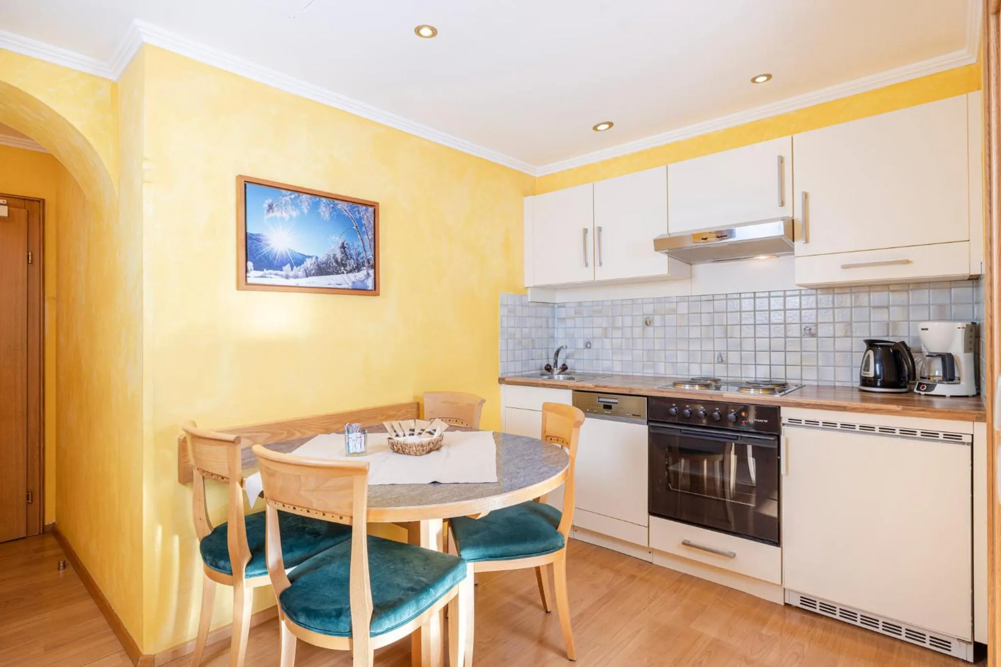Dining area in Aparthotel Landhaus St. Joseph (Indoor Pool)