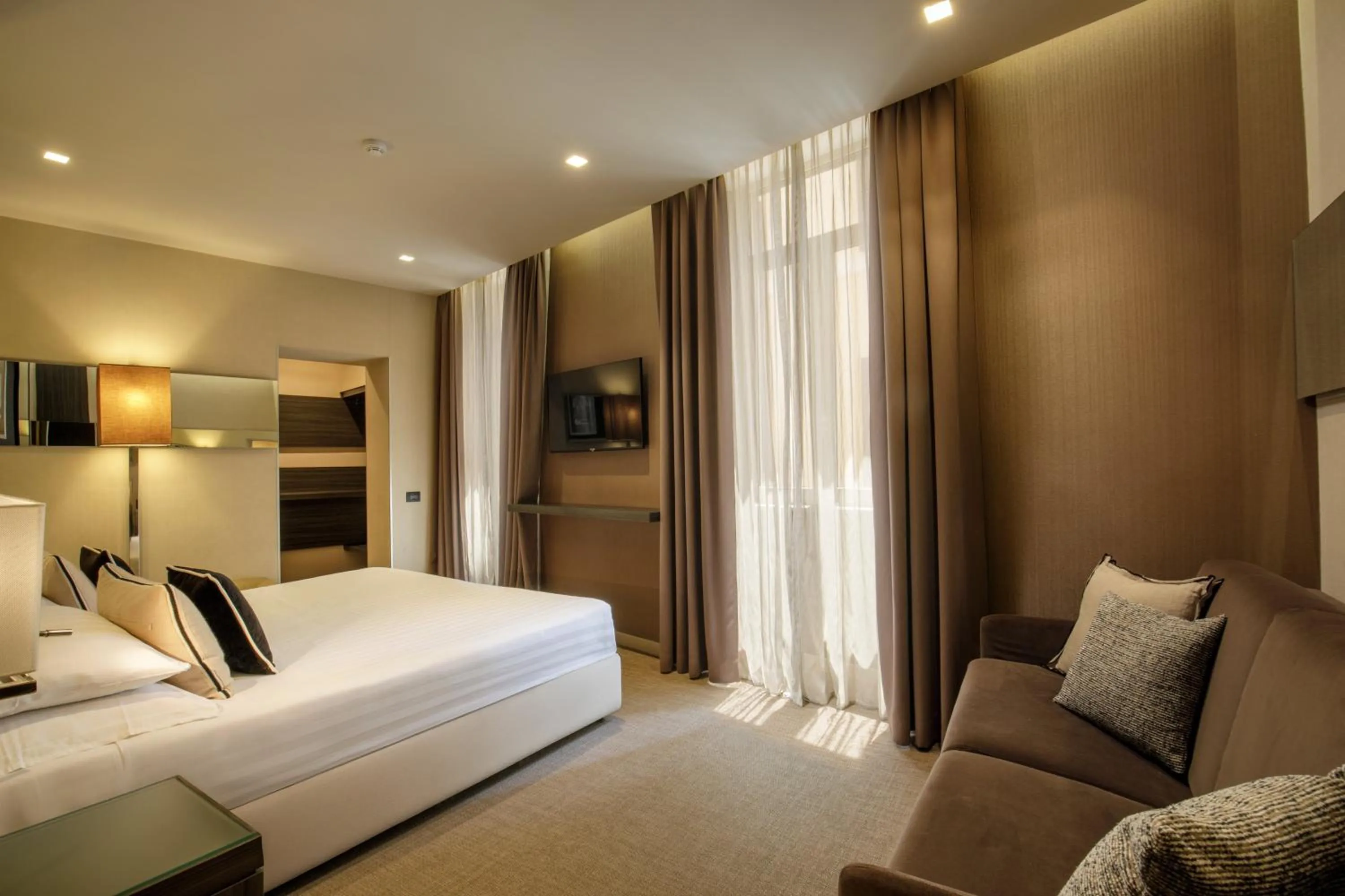 Bedroom, Bed in Condotti Boutique Hotel