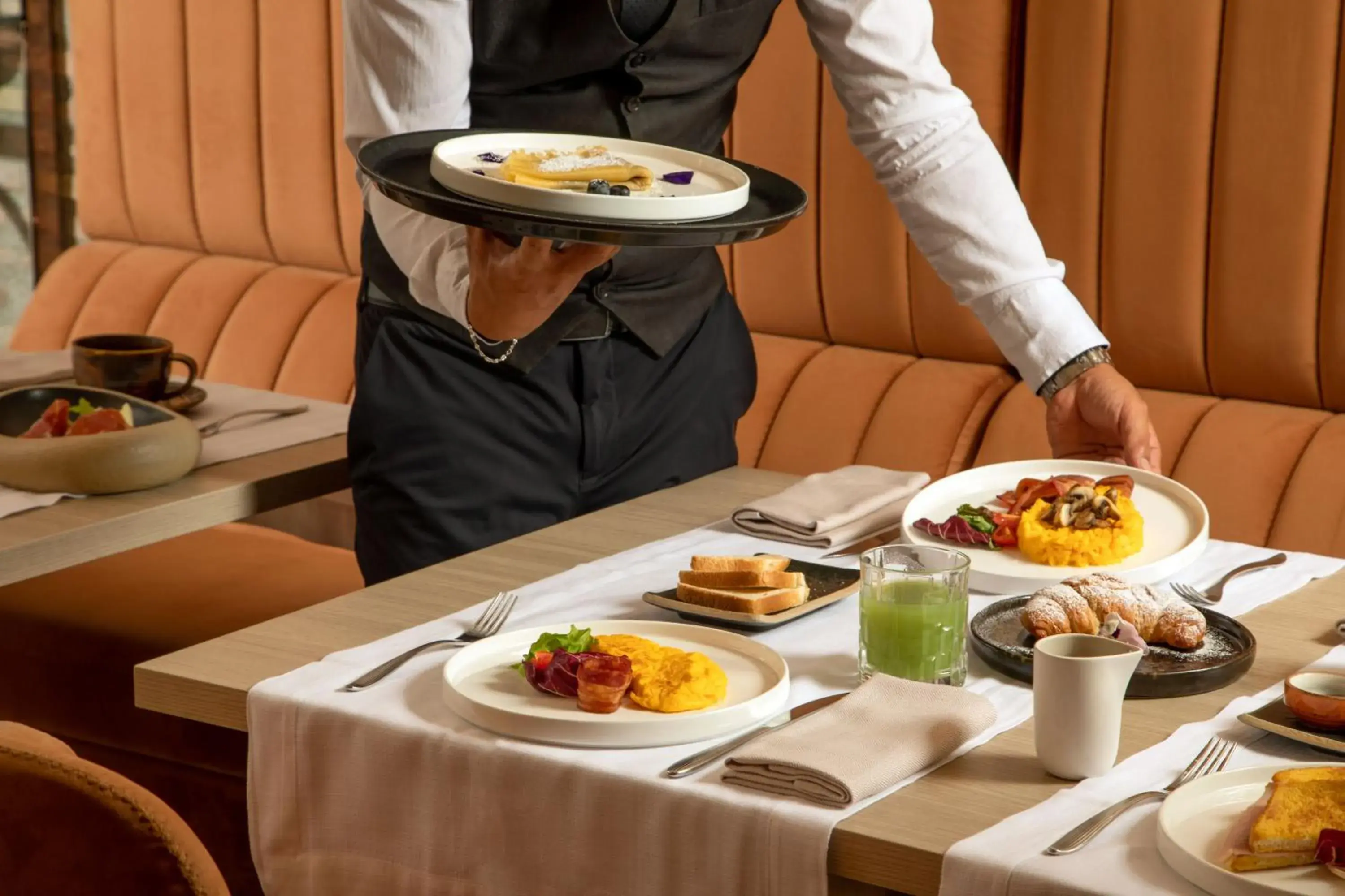 Continental breakfast in Condotti Boutique Hotel Continental breakfast in Condotti Boutique Hotel