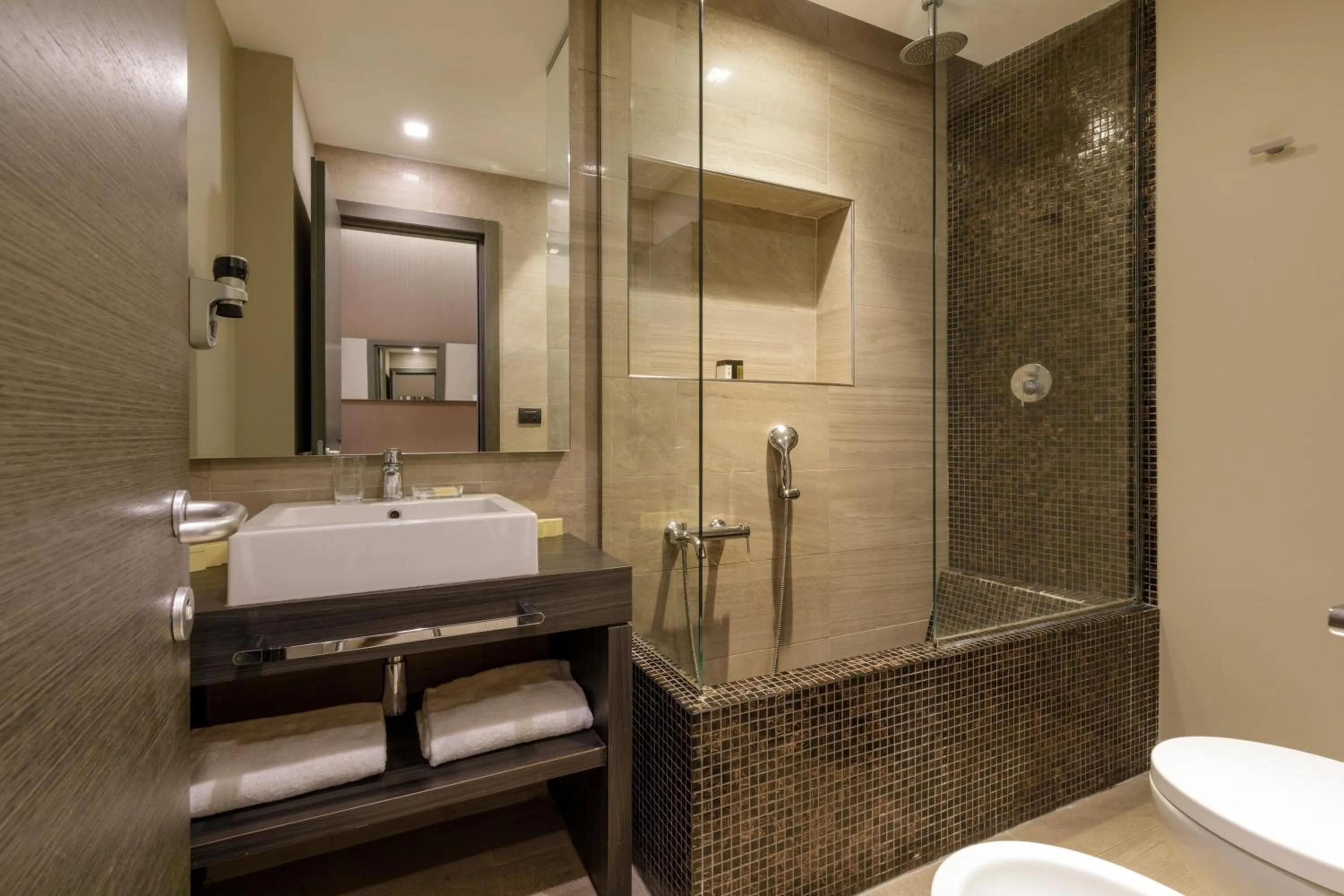 Bathroom in Condotti Boutique Hotel