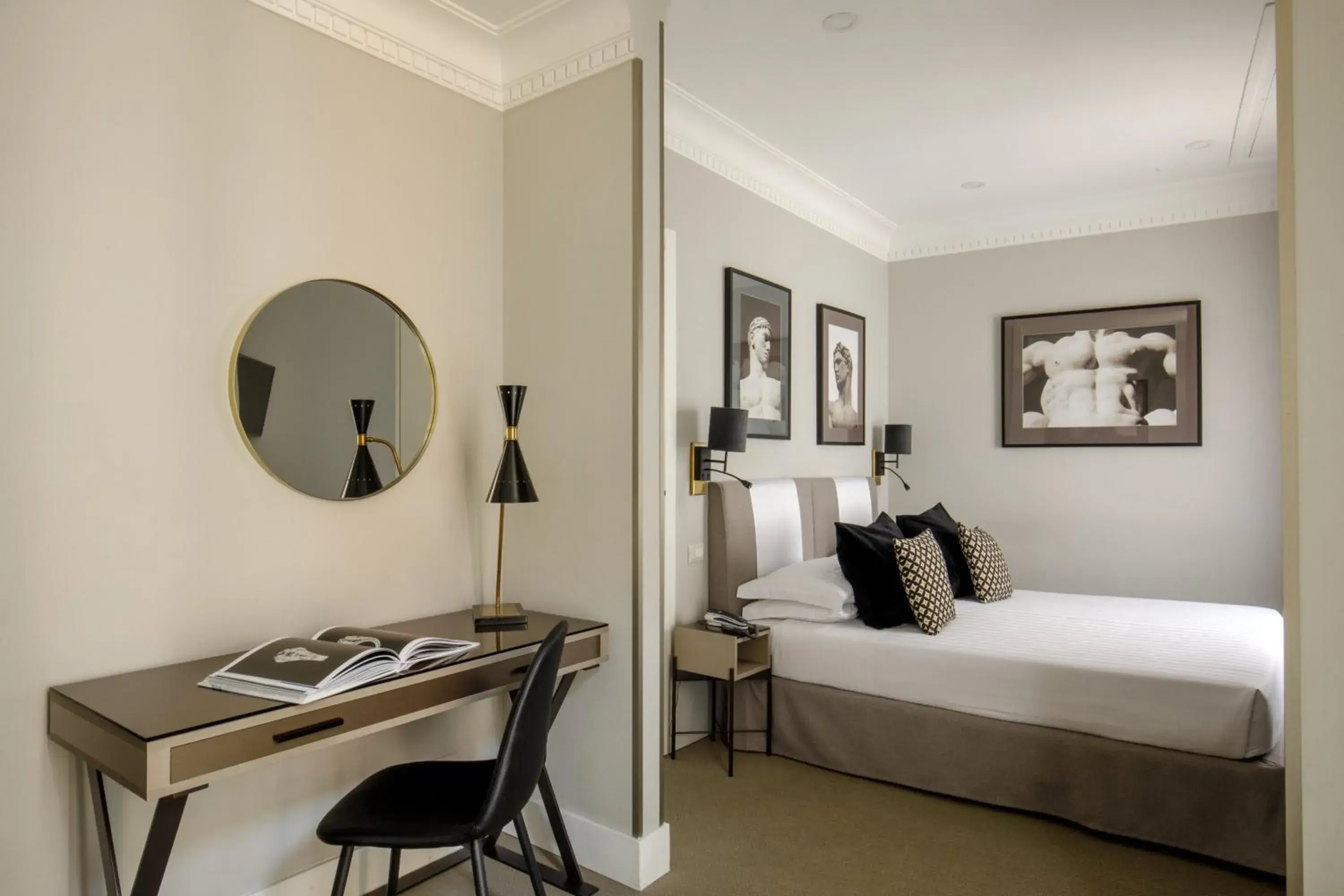 Bed in Condotti Boutique Hotel Bed in Condotti Boutique Hotel