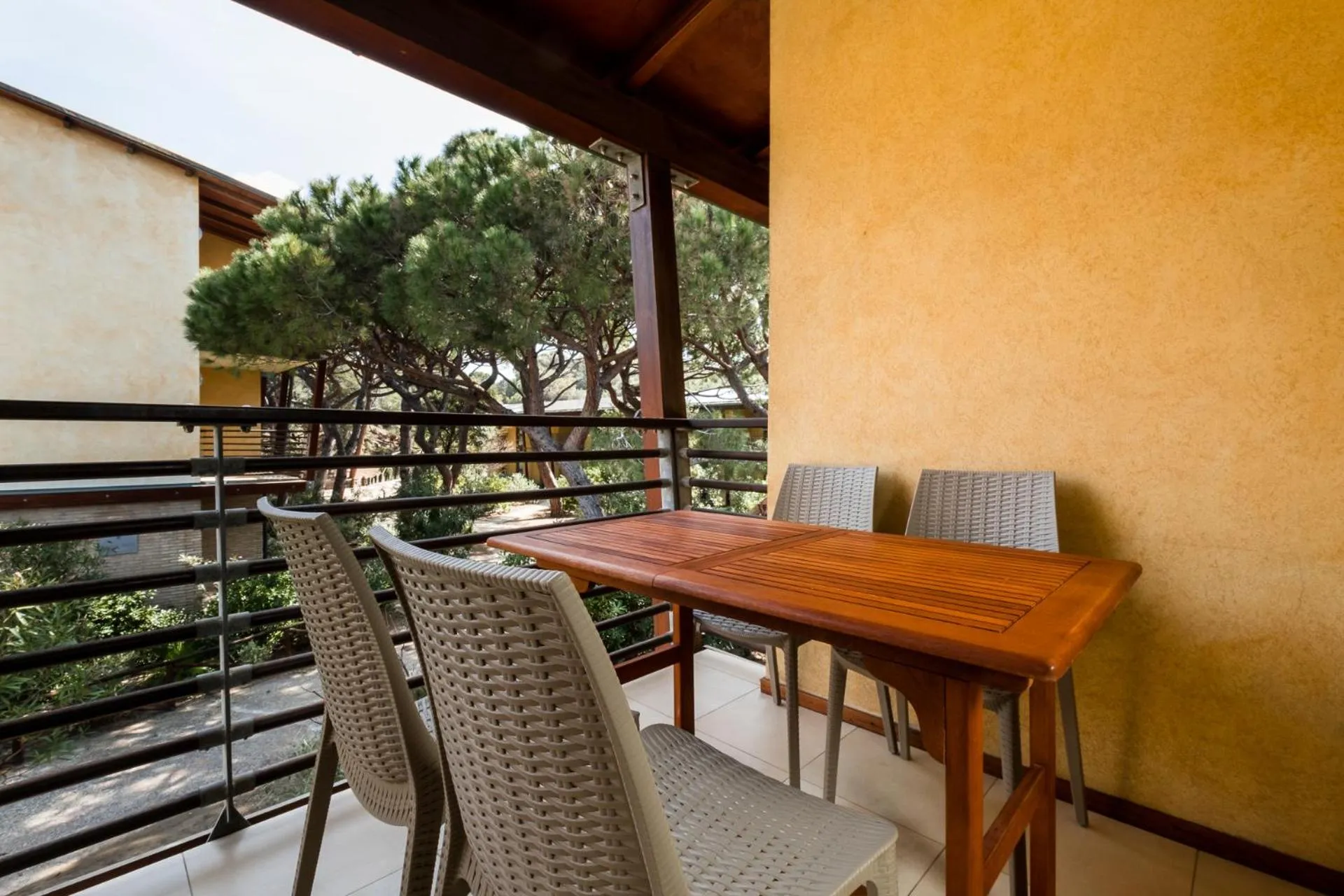 Balcony/Terrace in Canado Family Hotel