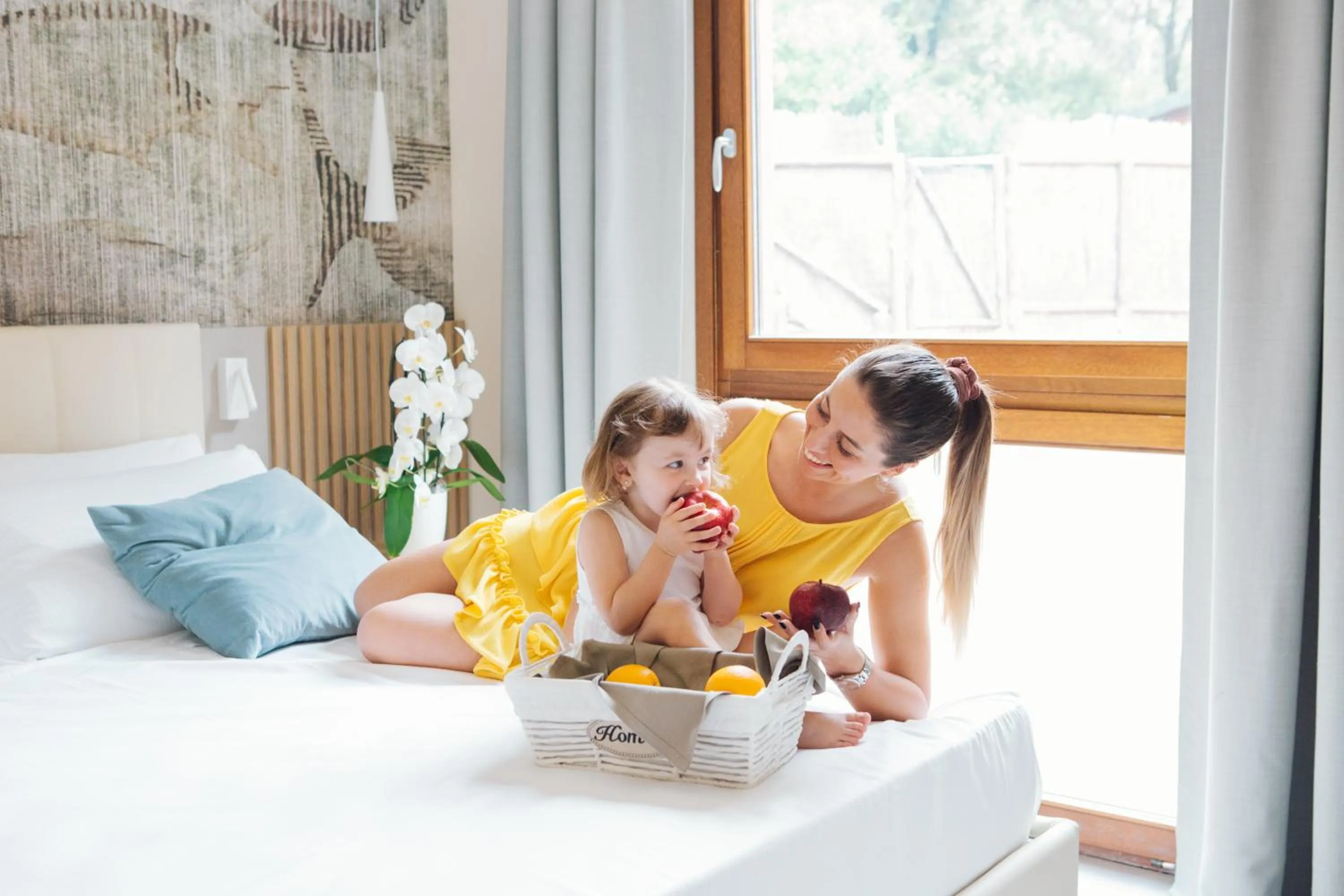 Bedroom in Canado Family Hotel