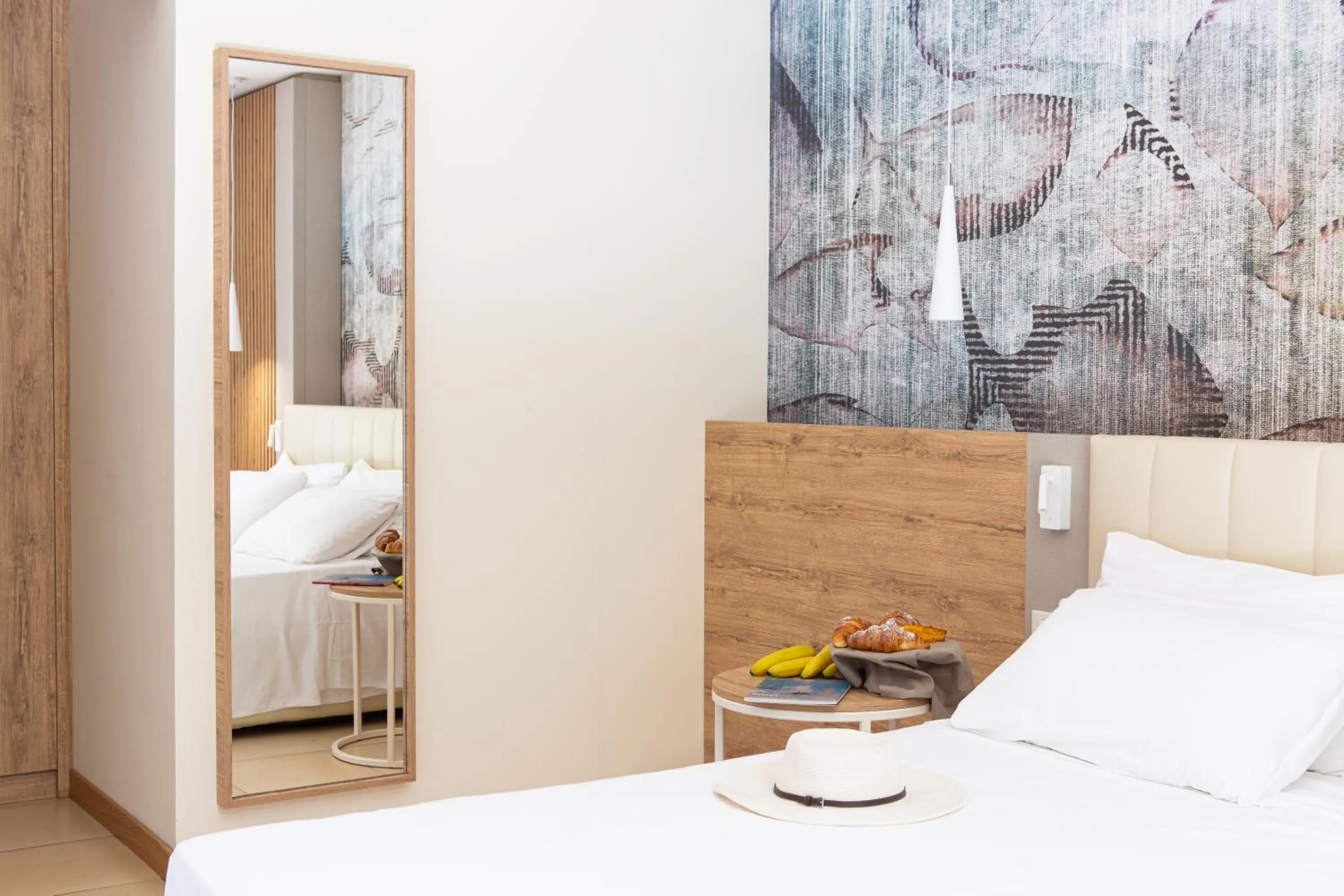 Bedroom, Bed in Canado Family Hotel