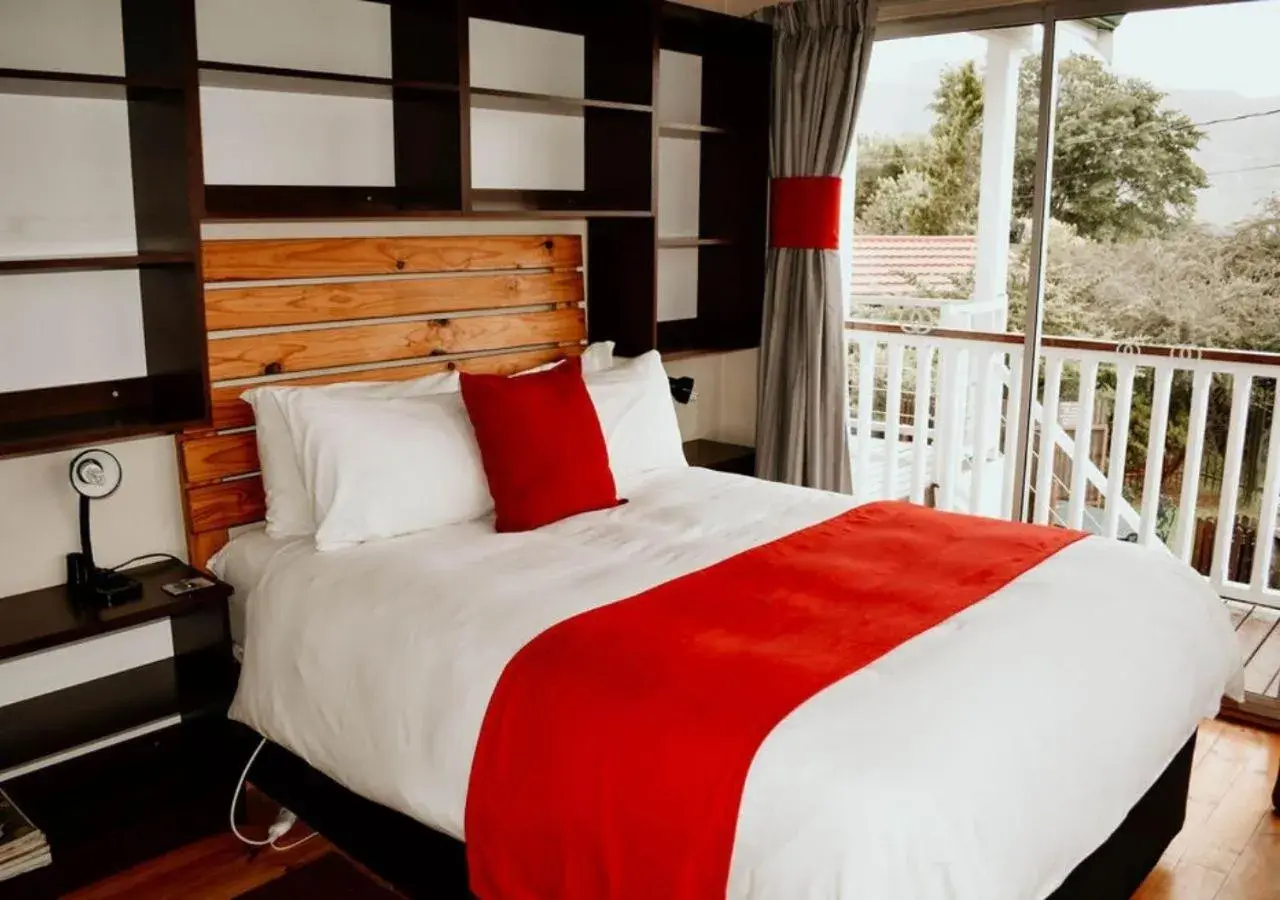 Bedroom, Bed in Knock Out View Clarens Bedroom, Bed in Knock Out View Clarens